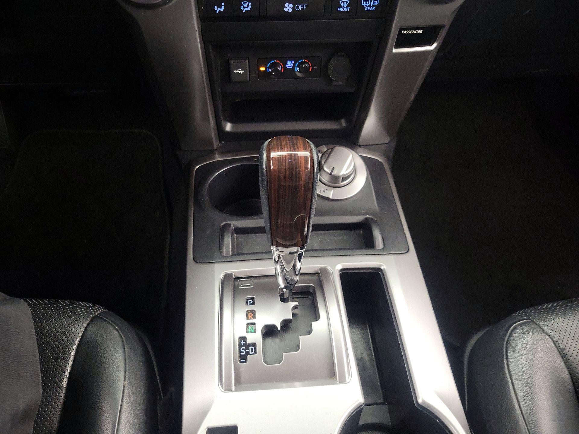 Thumbnail: 2021 Toyota 4Runner - 17