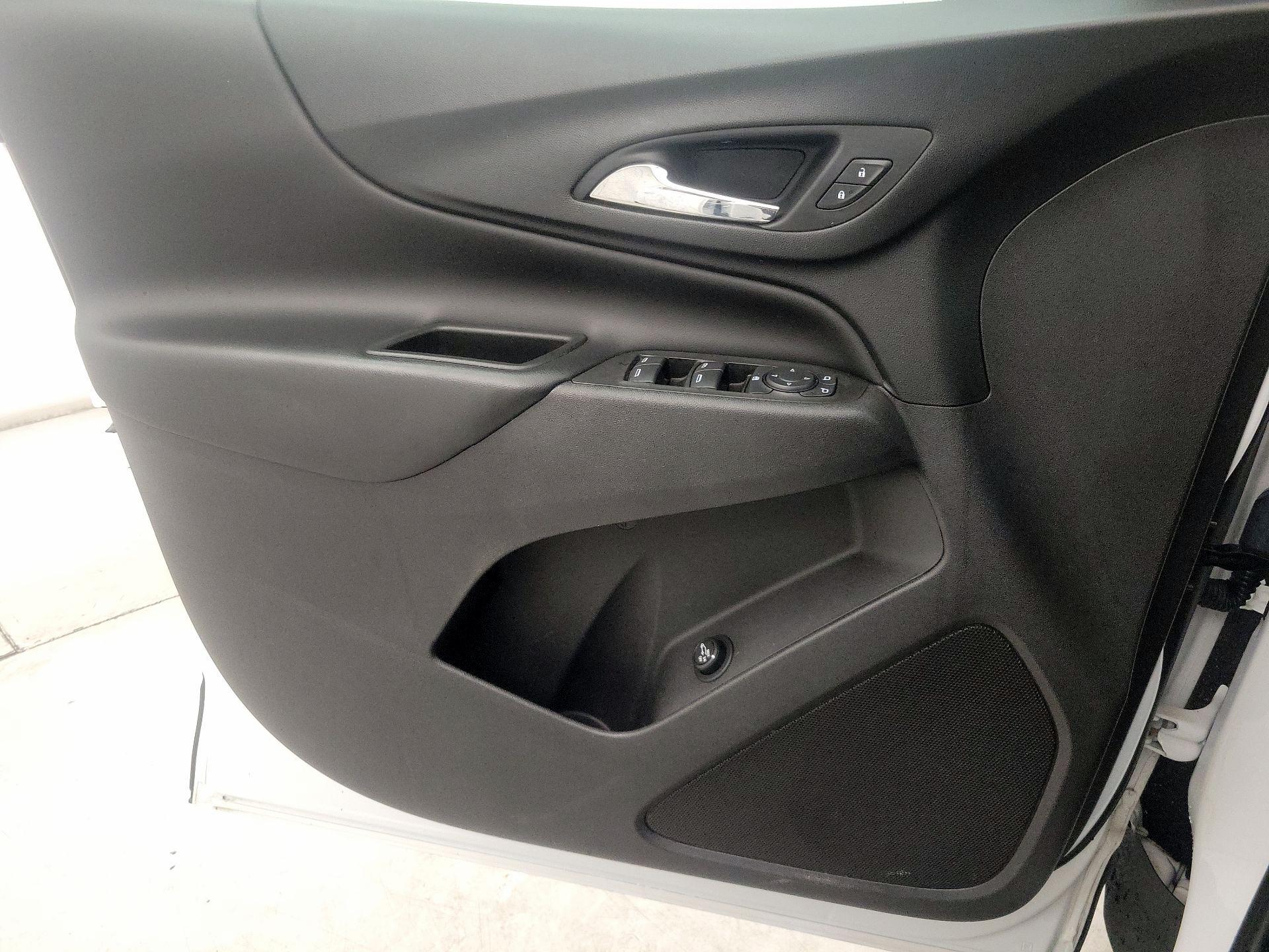 Thumbnail: 2021 Chevrolet Equinox - 12