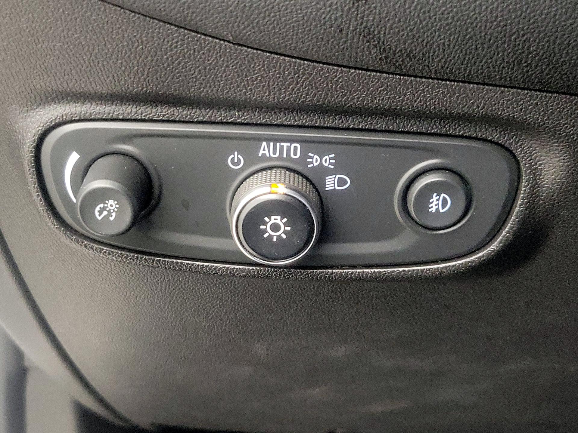 Thumbnail: 2021 Chevrolet Equinox - 13