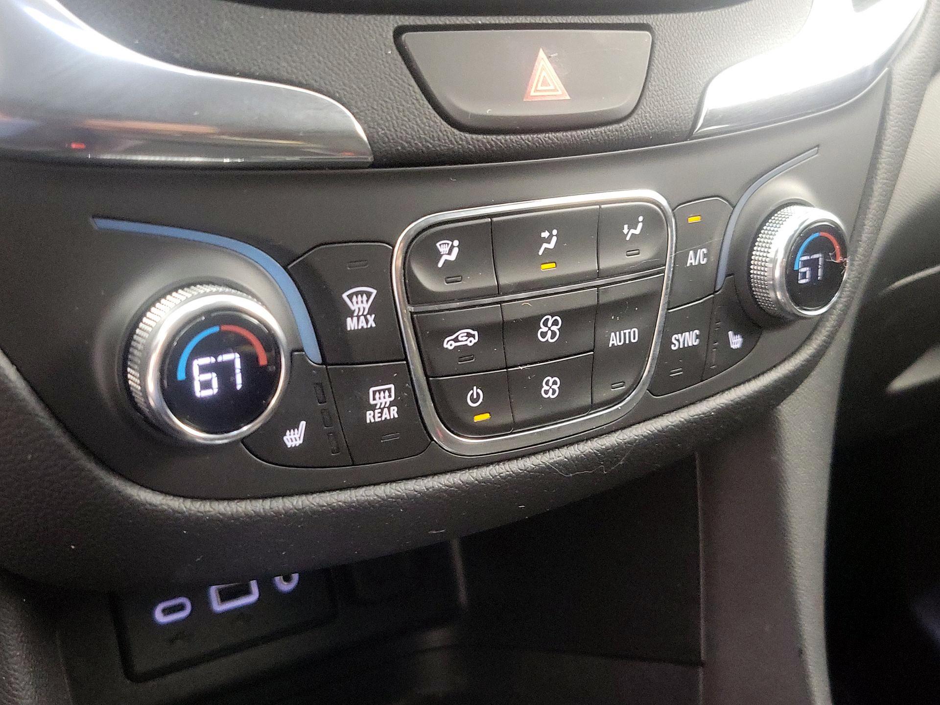 Thumbnail: 2021 Chevrolet Equinox - 16