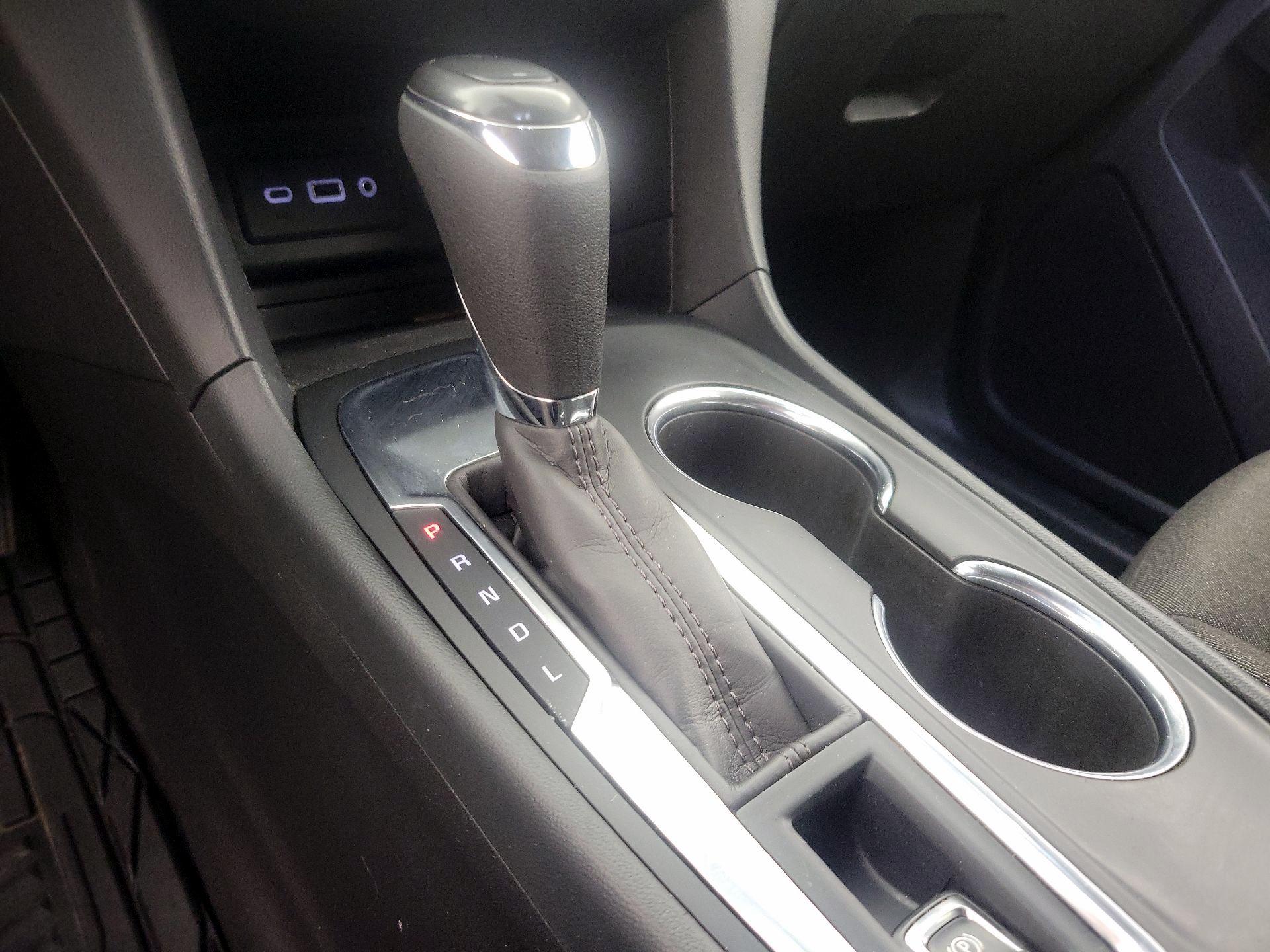 Thumbnail: 2021 Chevrolet Equinox - 17