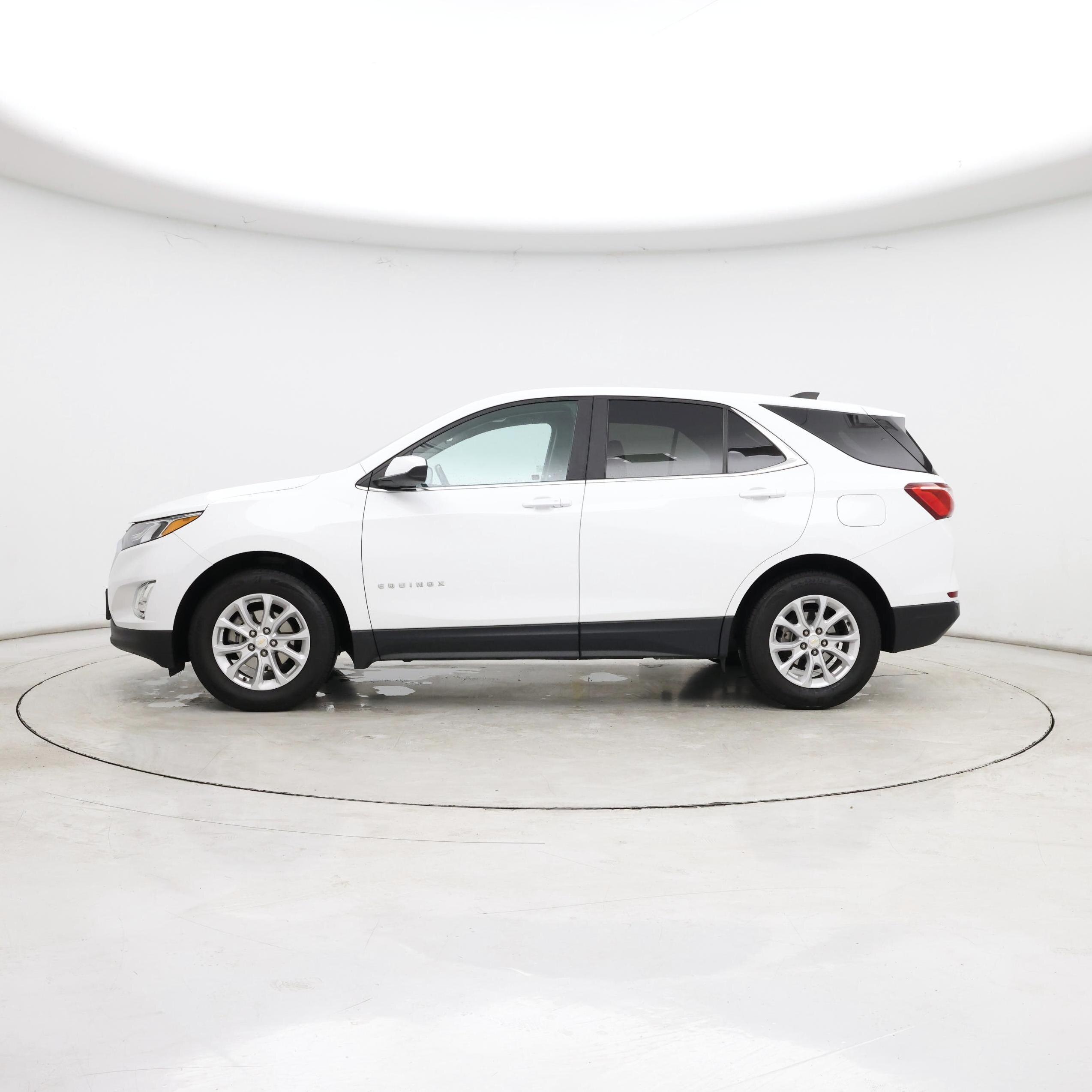 Thumbnail: 2021 Chevrolet Equinox - 3