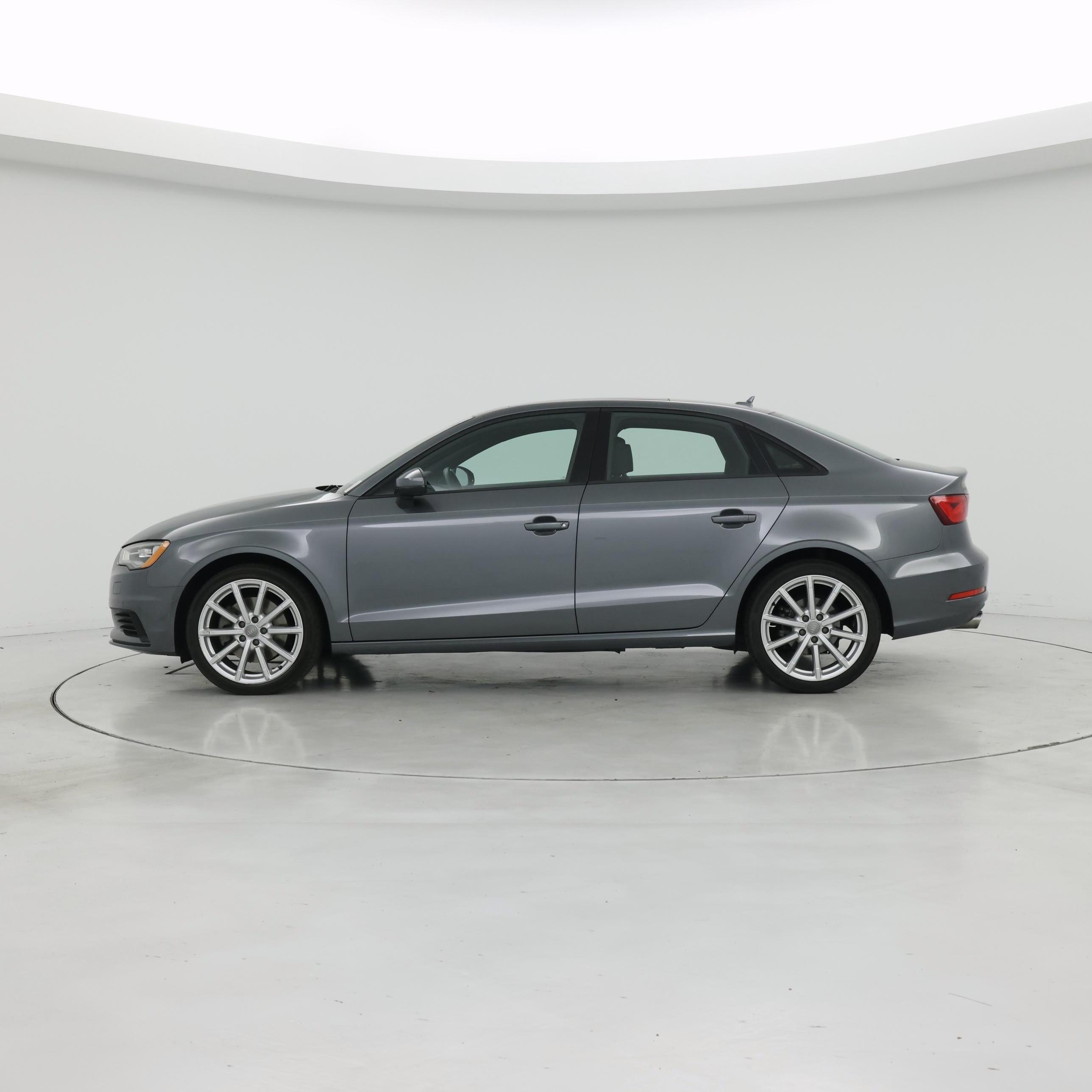 Thumbnail: 2016 Audi A3 - 3
