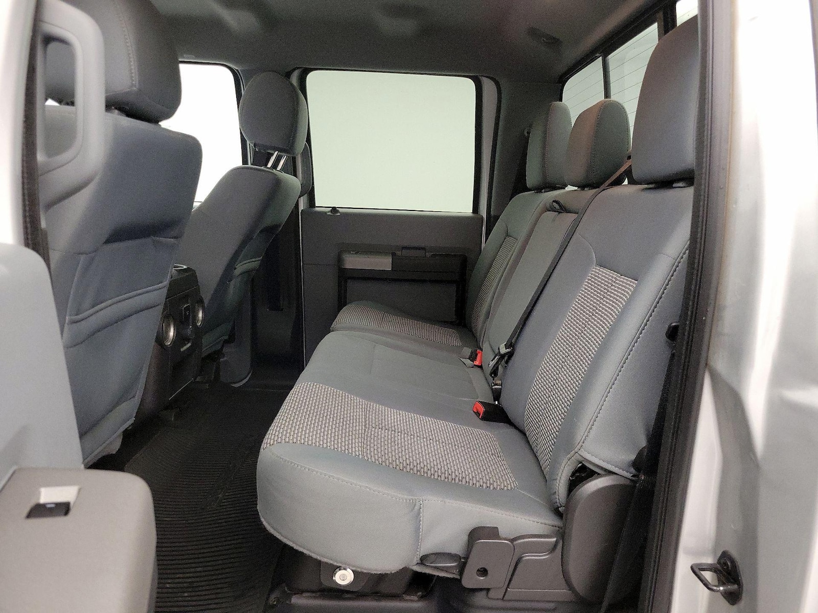 2016 Ford F-350 Super Duty XLT - Photo 20