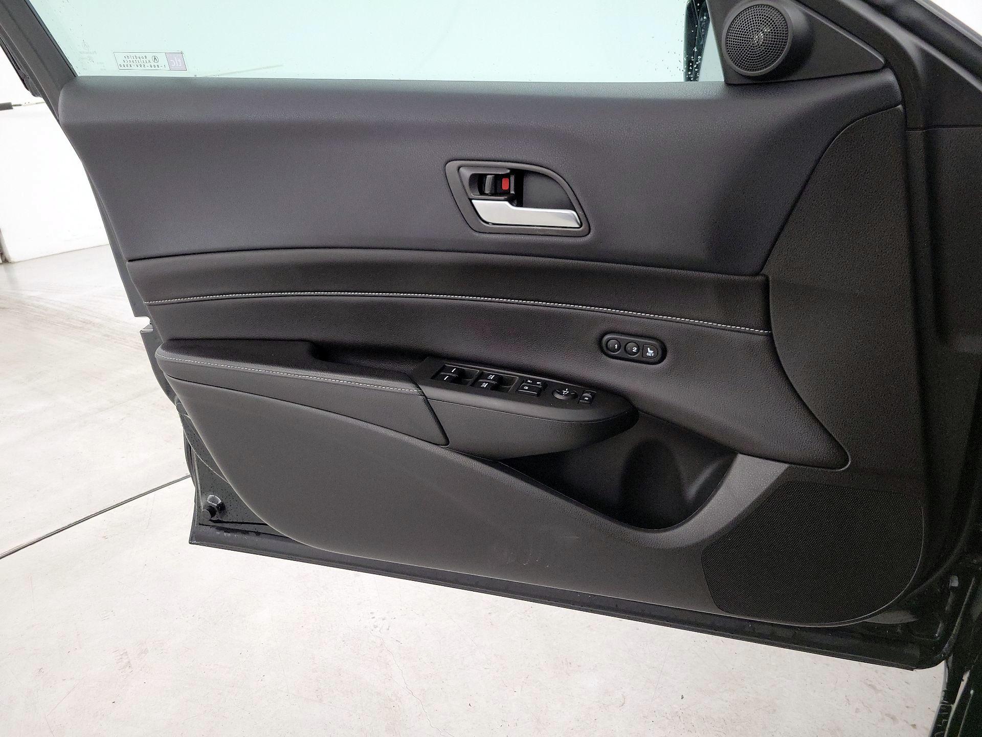 Thumbnail: 2020 Acura ILX - 12