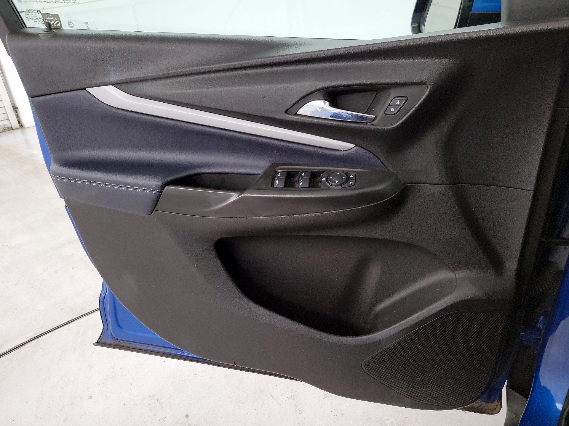 Thumbnail: 2022 Chevrolet Bolt EUV - 12