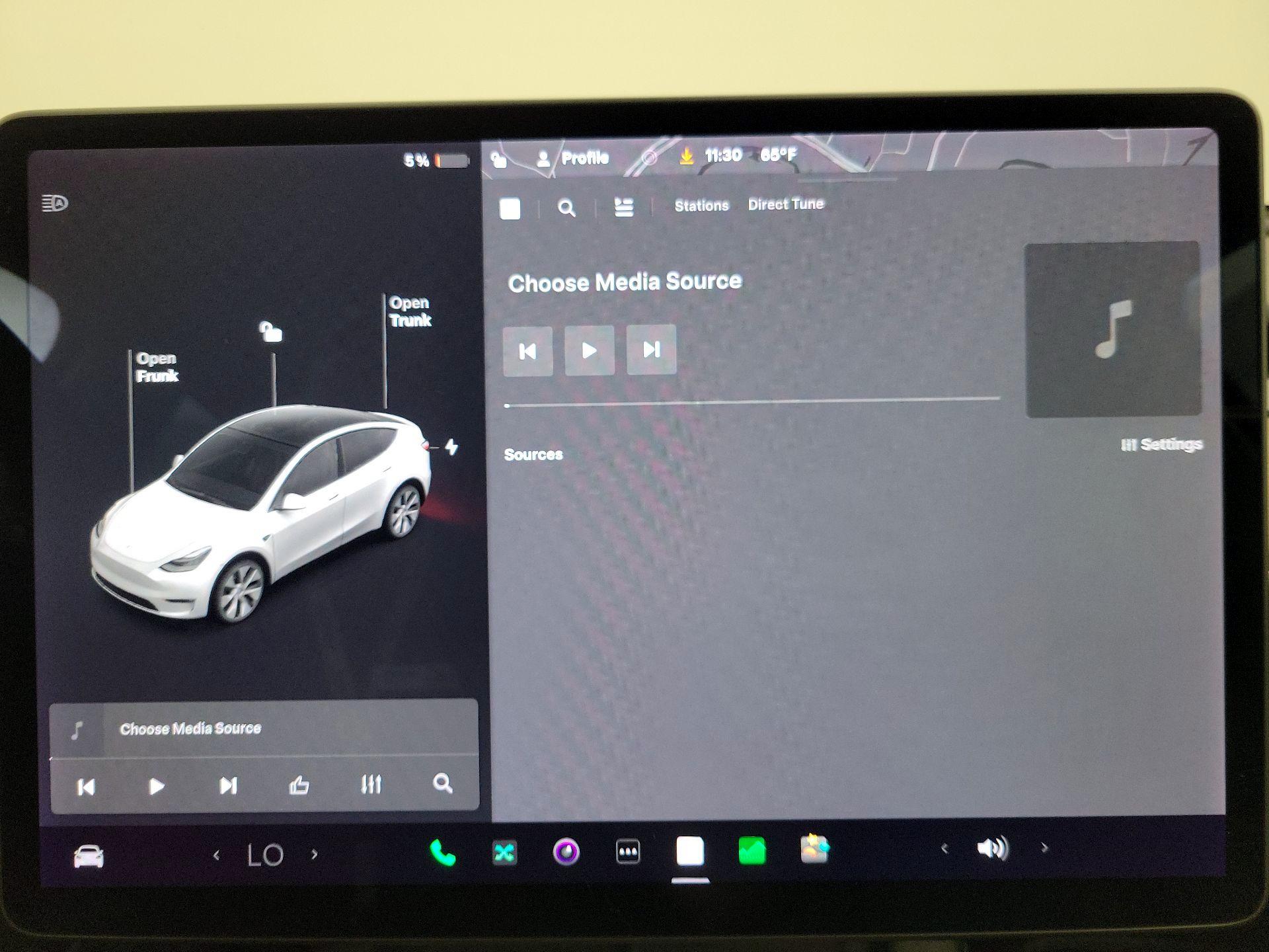 Thumbnail: 2022 Tesla Model Y - 15