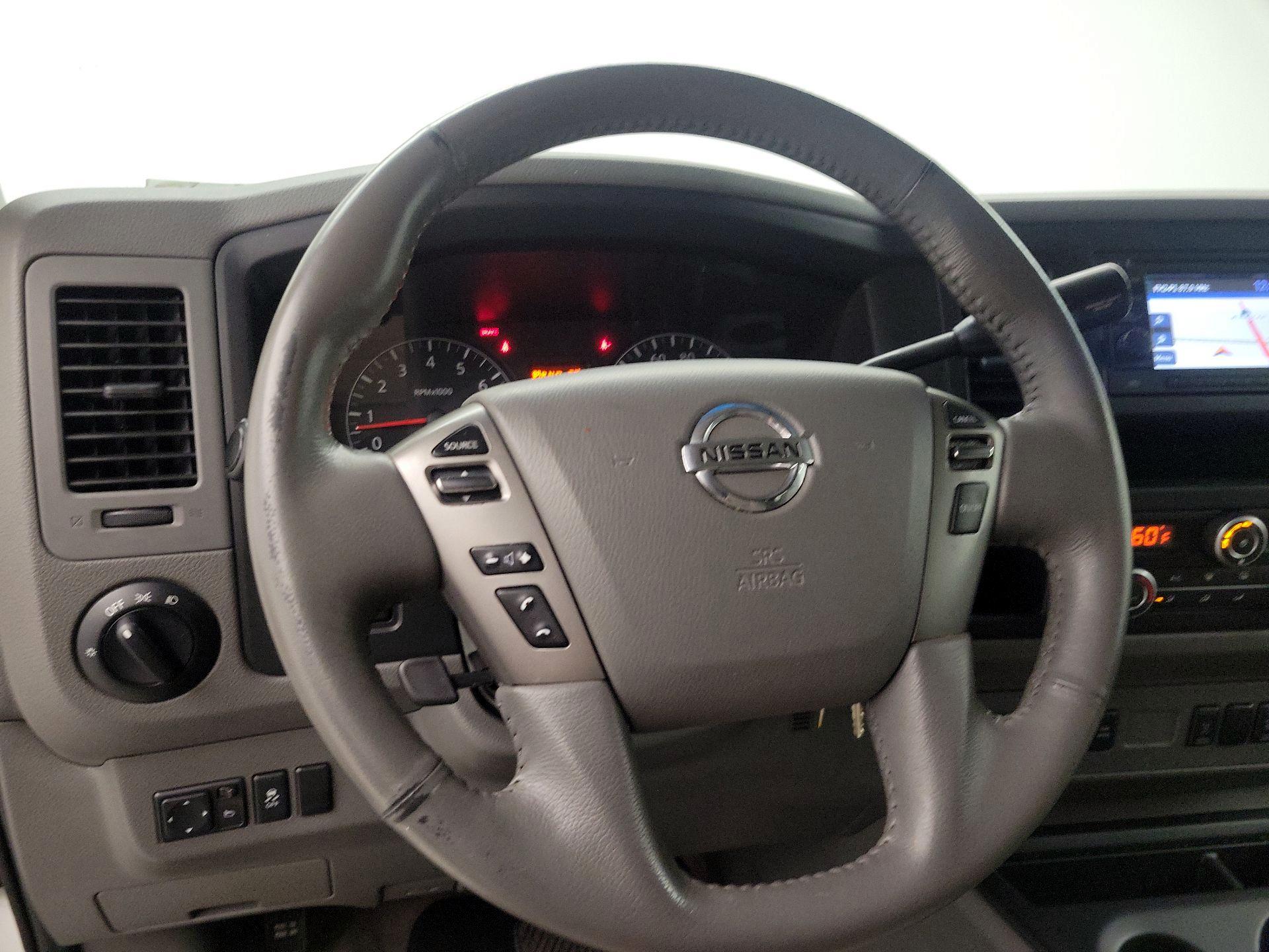 Thumbnail: 2014 Nissan NV - 10