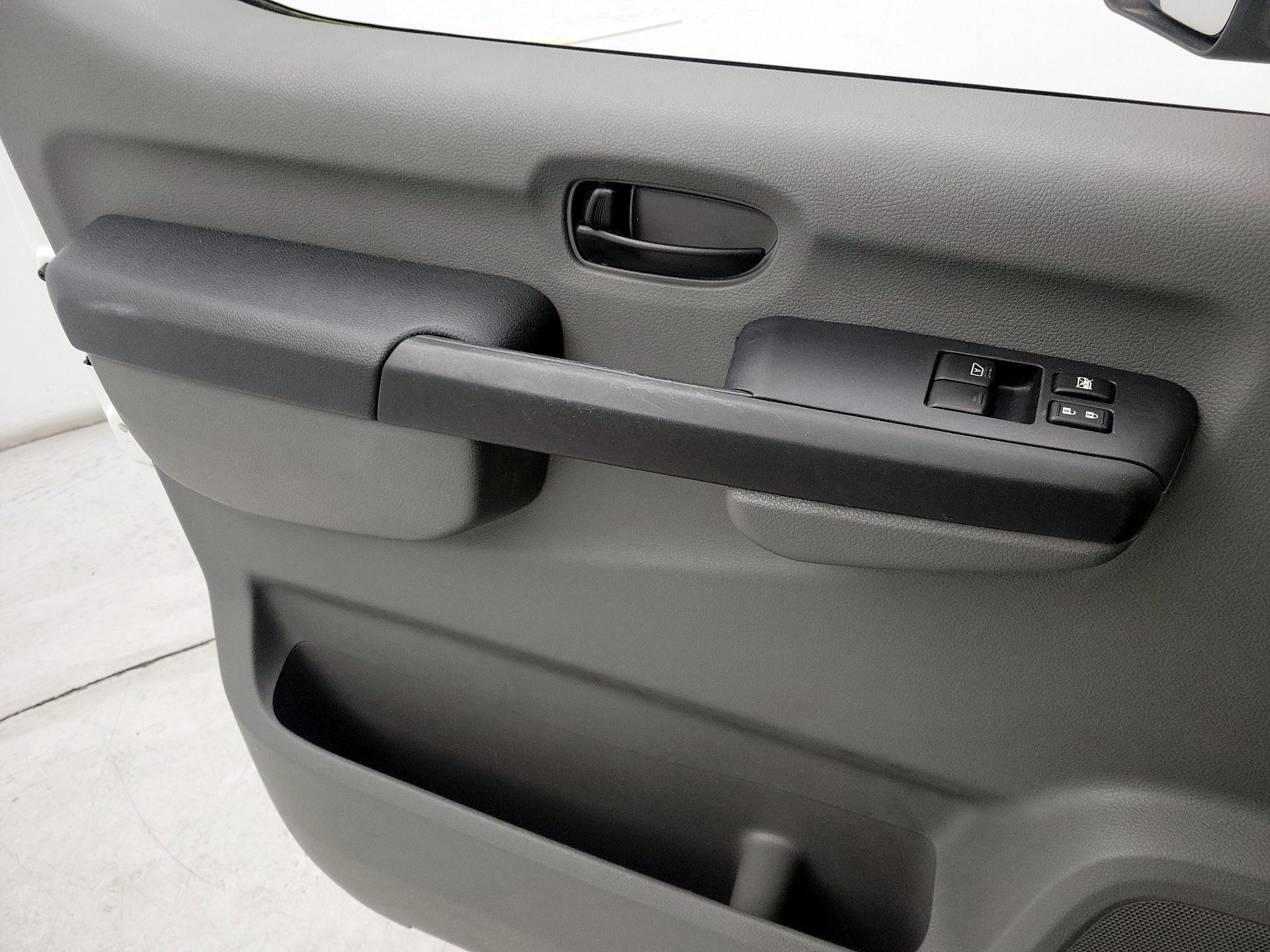 Thumbnail: 2014 Nissan NV - 12