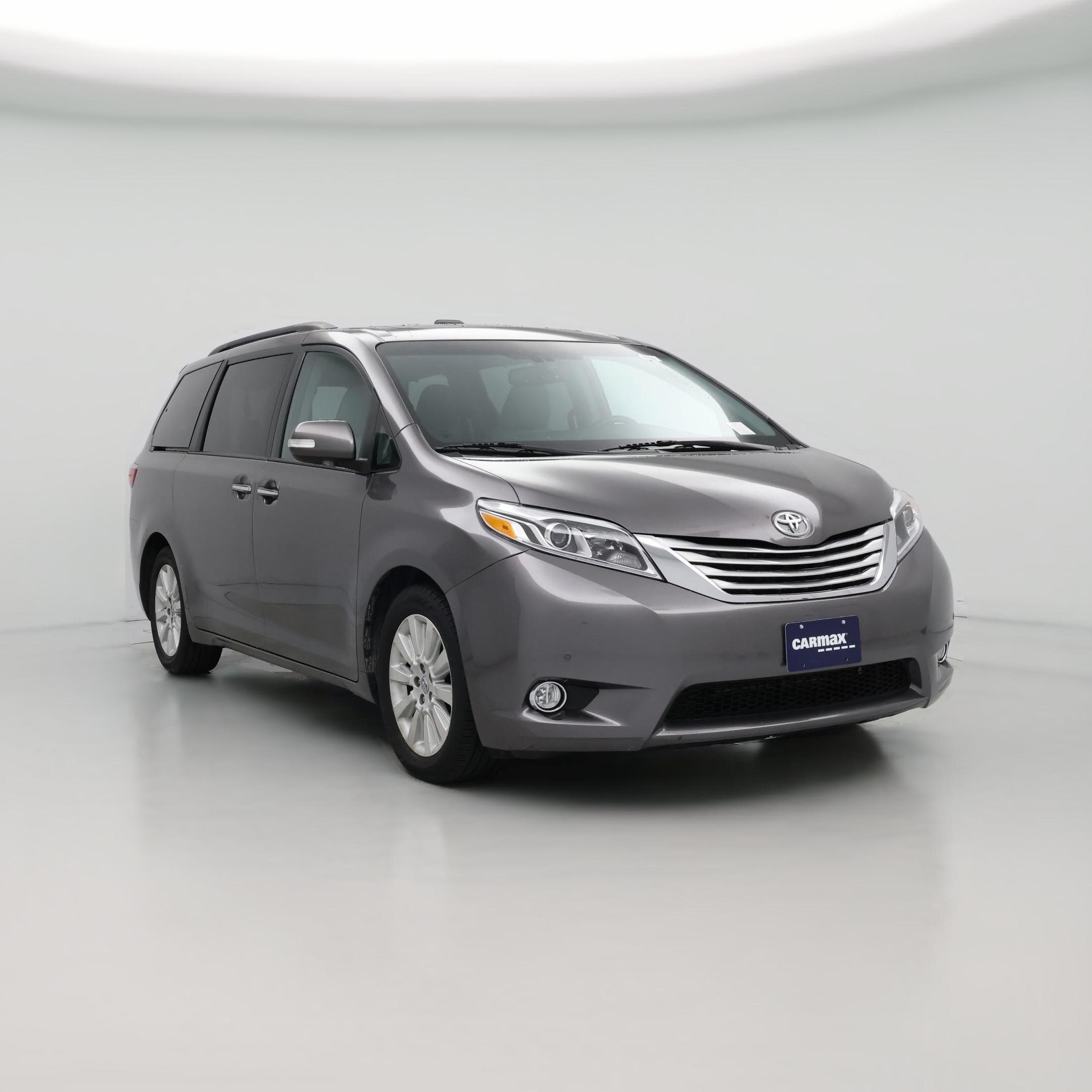 Thumbnail: 2016 Toyota Sienna - 1