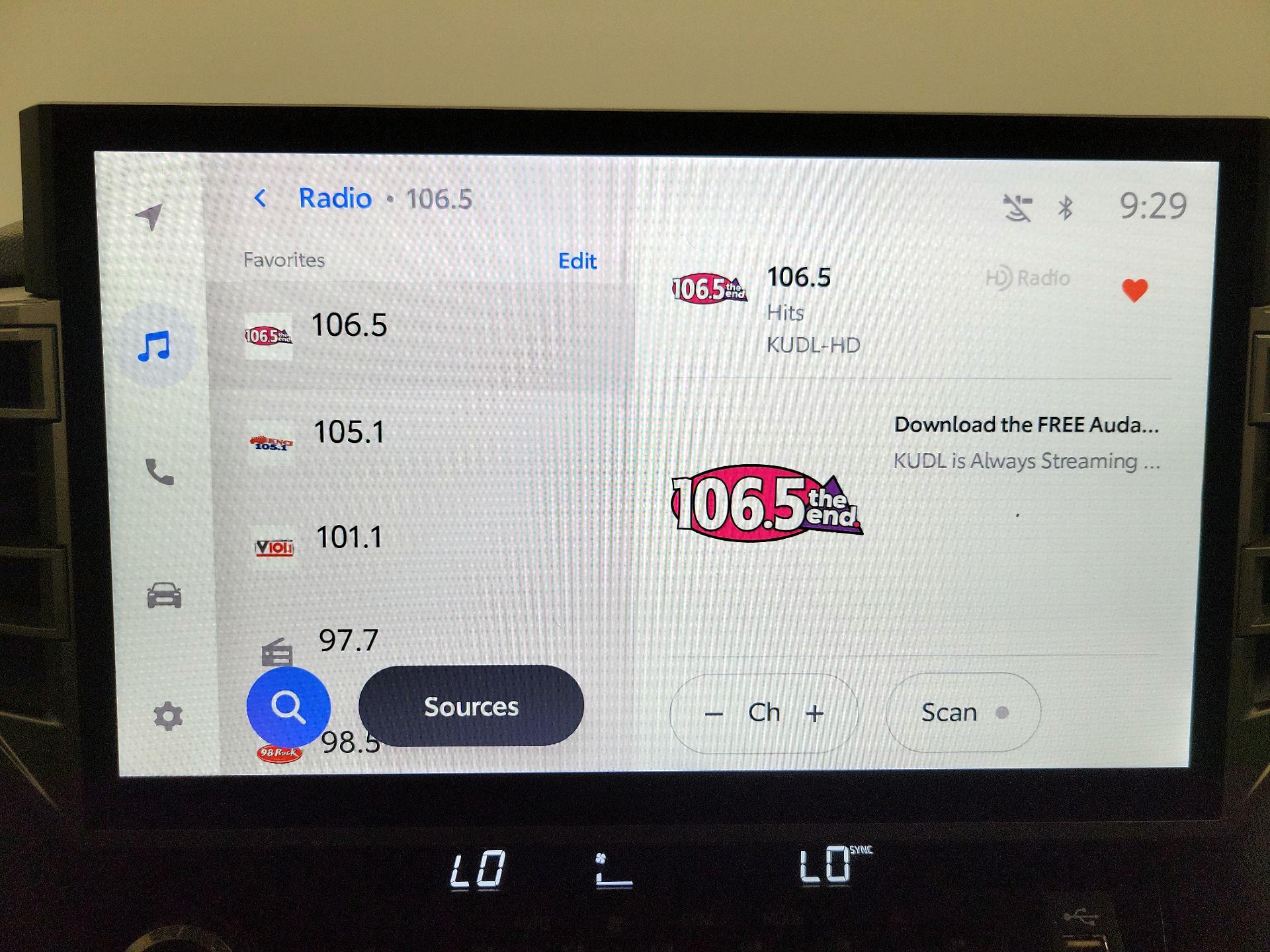 Thumbnail: 2023 Toyota Tundra - 15