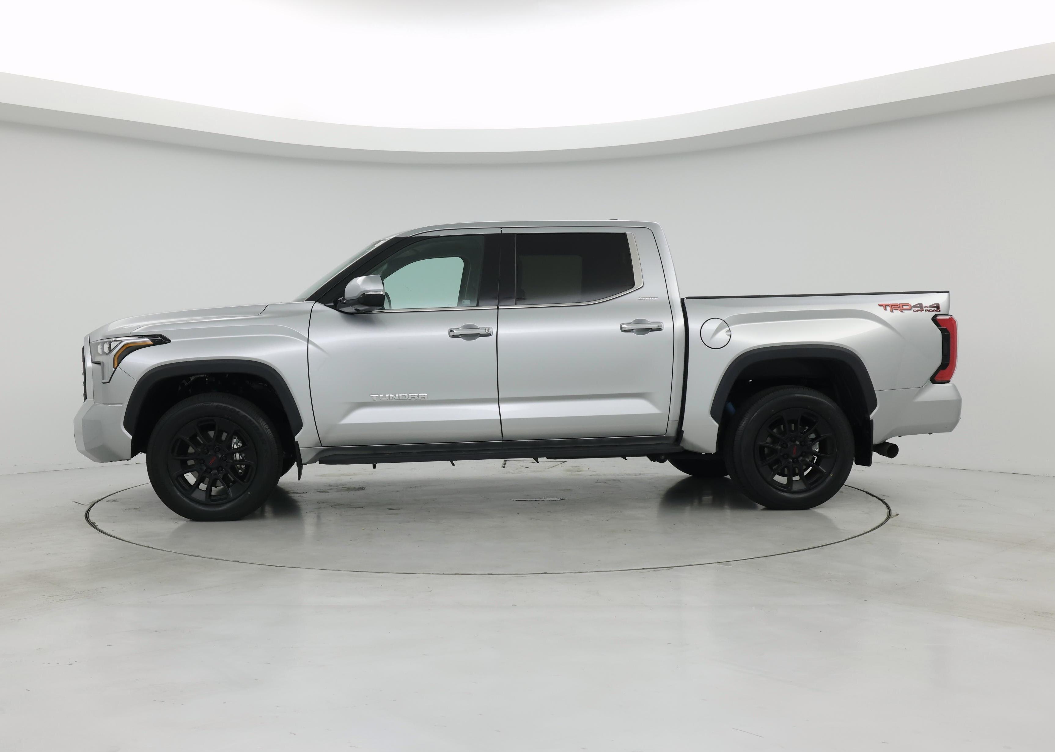 Thumbnail: 2023 Toyota Tundra - 3