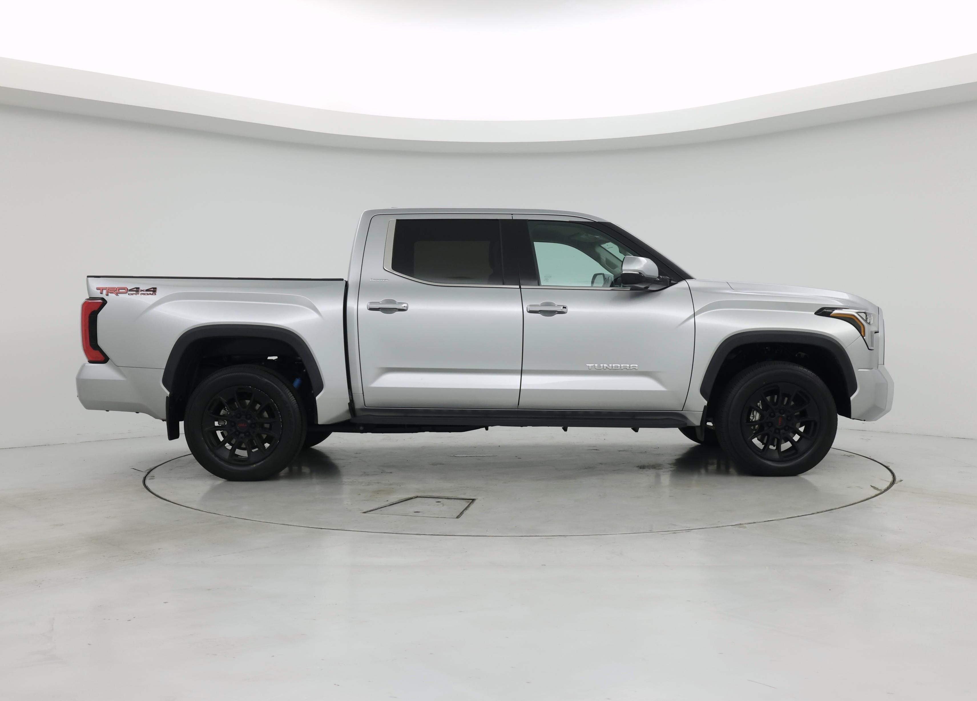 Thumbnail: 2023 Toyota Tundra - 7