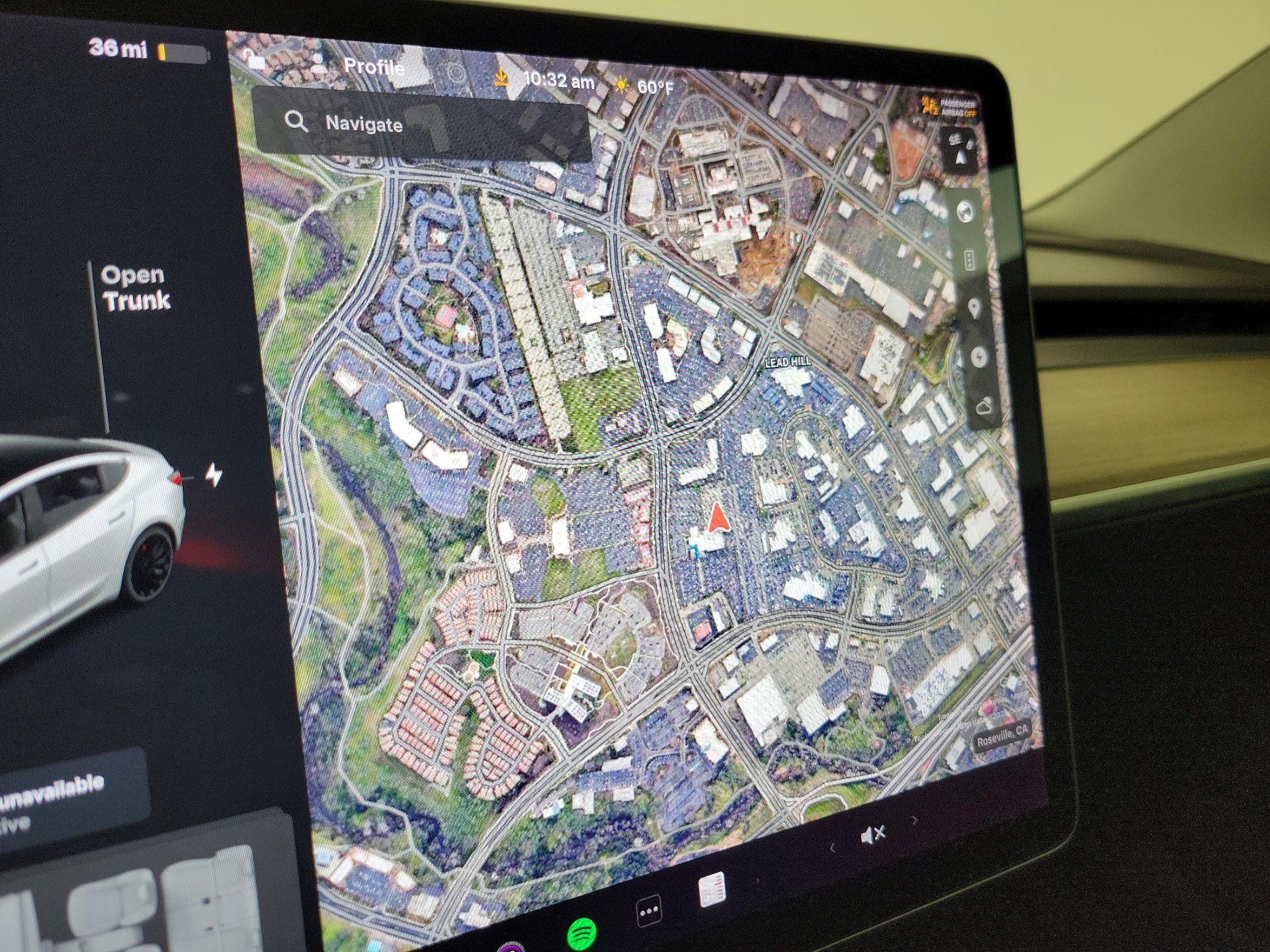 Thumbnail: 2022 Tesla Model 3 - 13