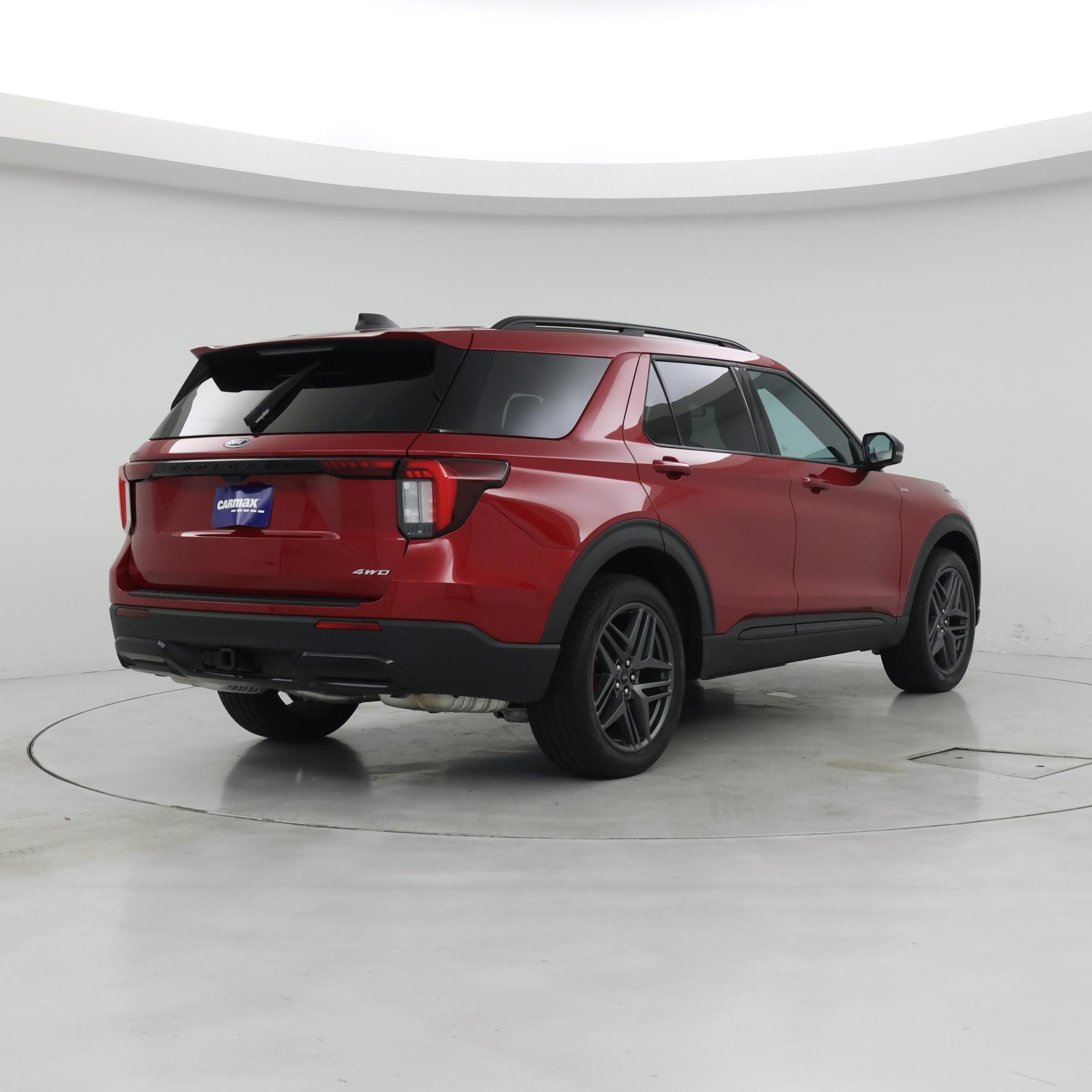 Thumbnail: 2025 Ford Explorer - 8