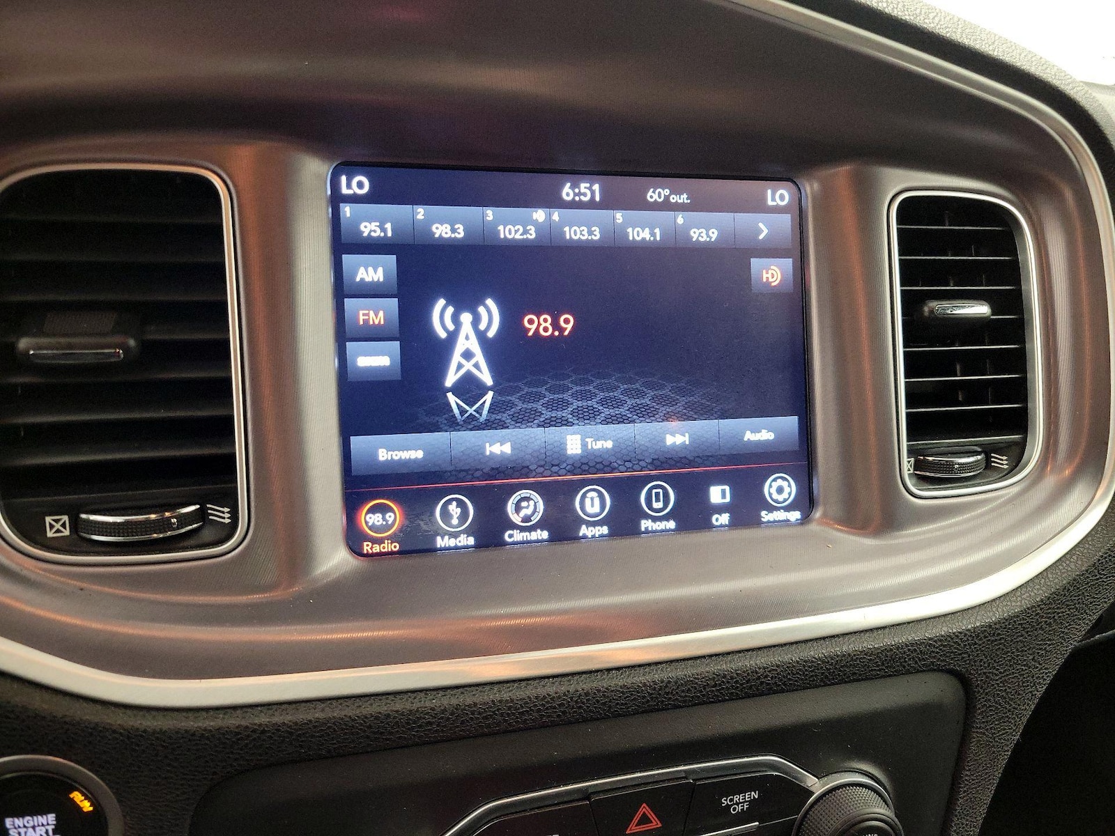2019 Dodge Charger GT - Photo 16