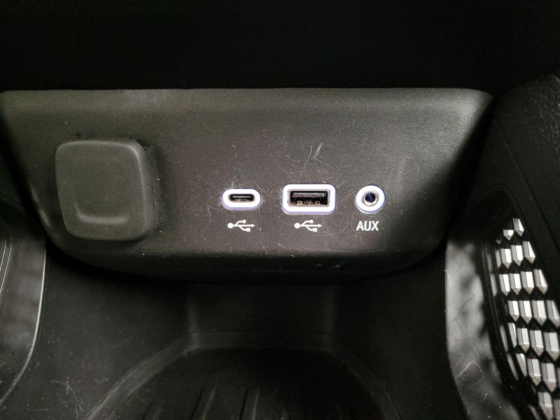 Thumbnail: 2023 Chevrolet TrailBlazer - 18