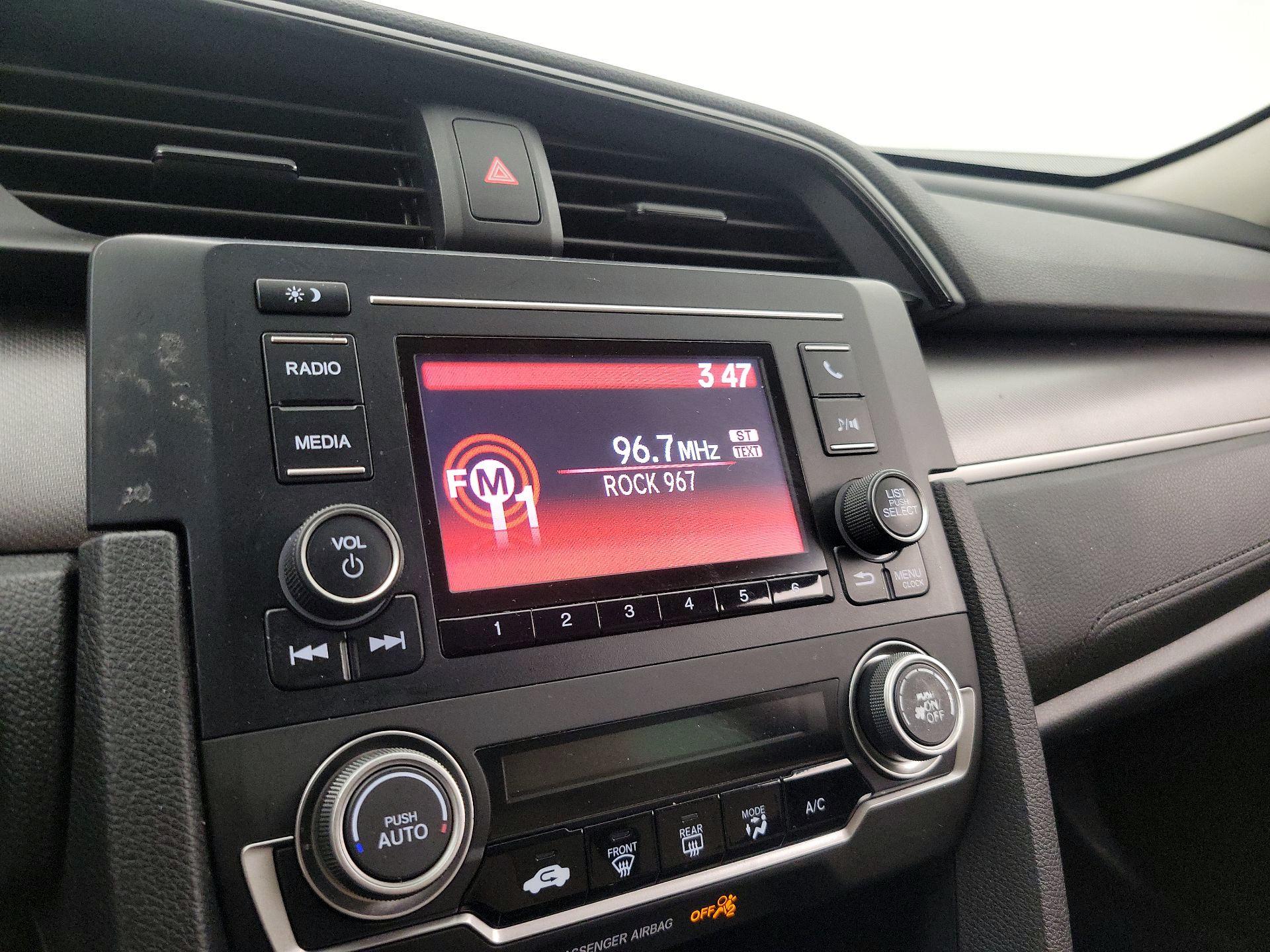 Thumbnail: 2016 Honda Civic - 15