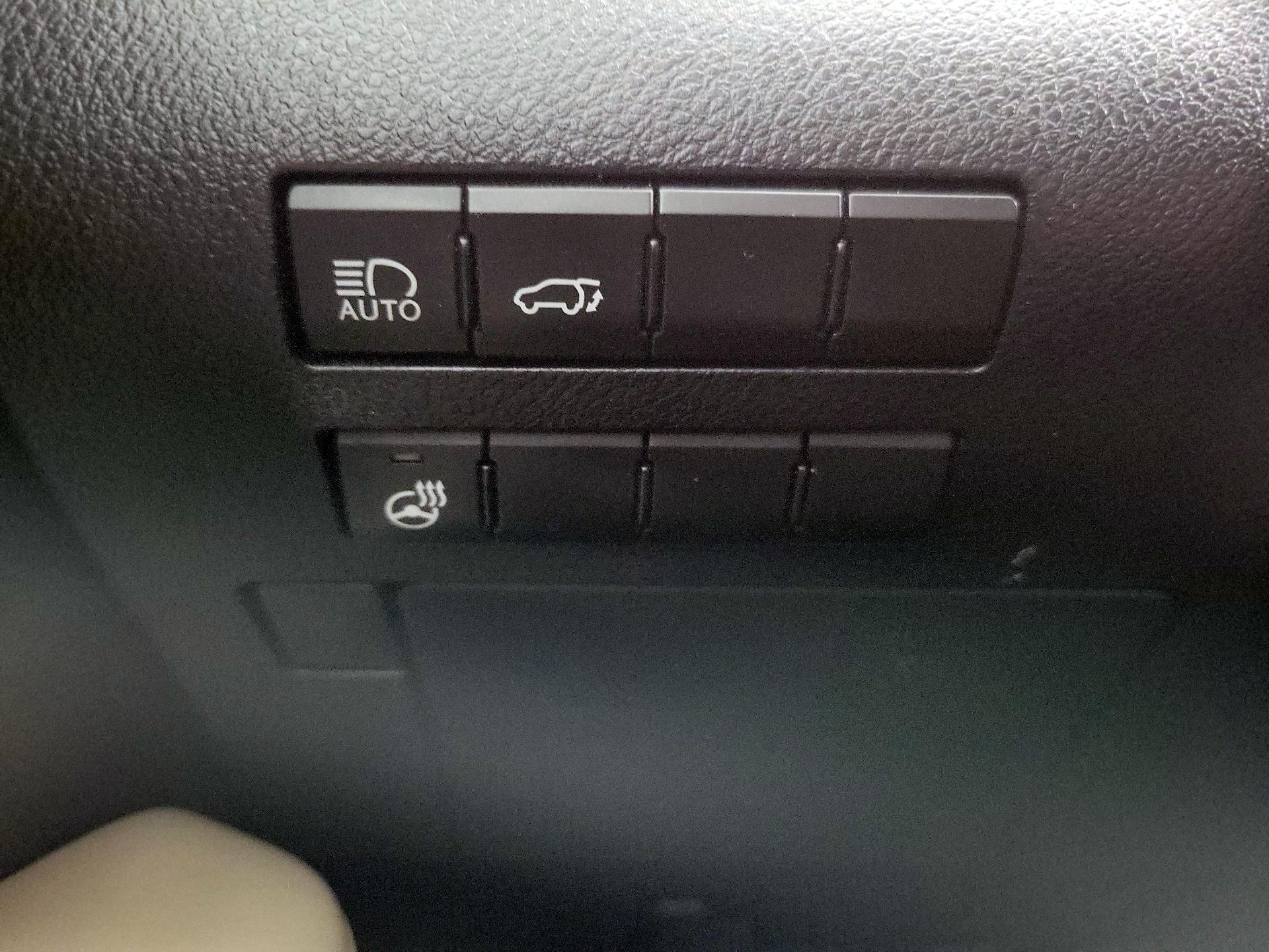 Thumbnail: 2022 Lexus RX - 13