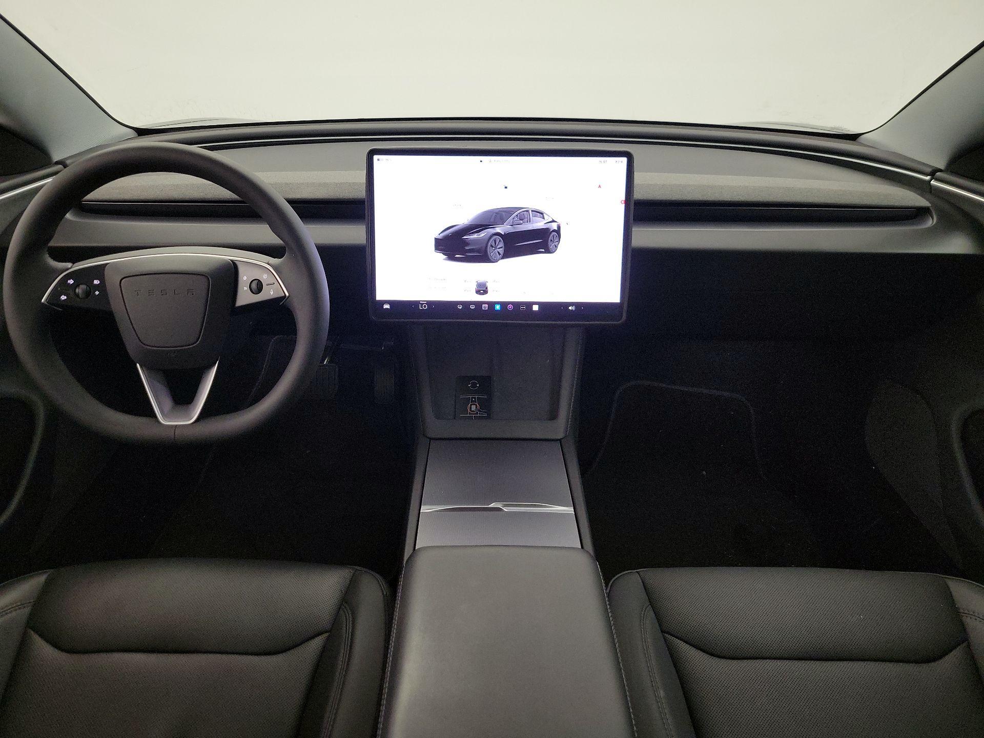 Thumbnail: 2025 Tesla Model 3 - 9