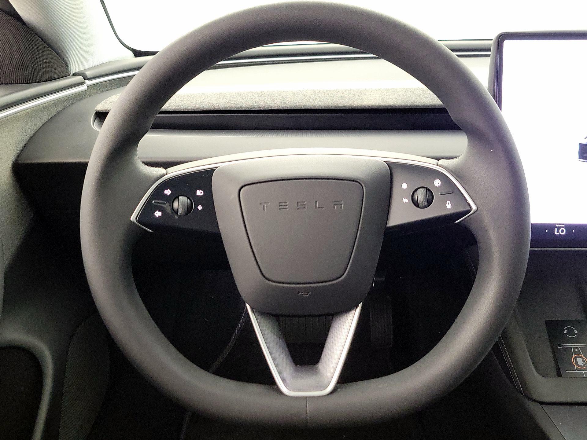 Thumbnail: 2025 Tesla Model 3 - 10