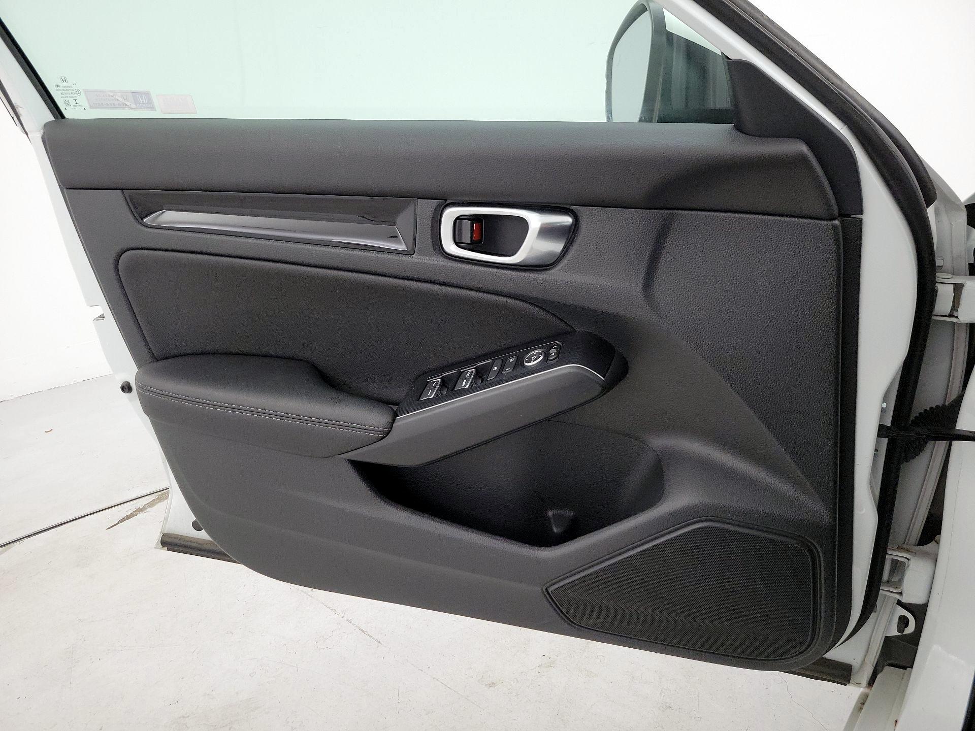 Thumbnail: 2023 Honda Civic - 12