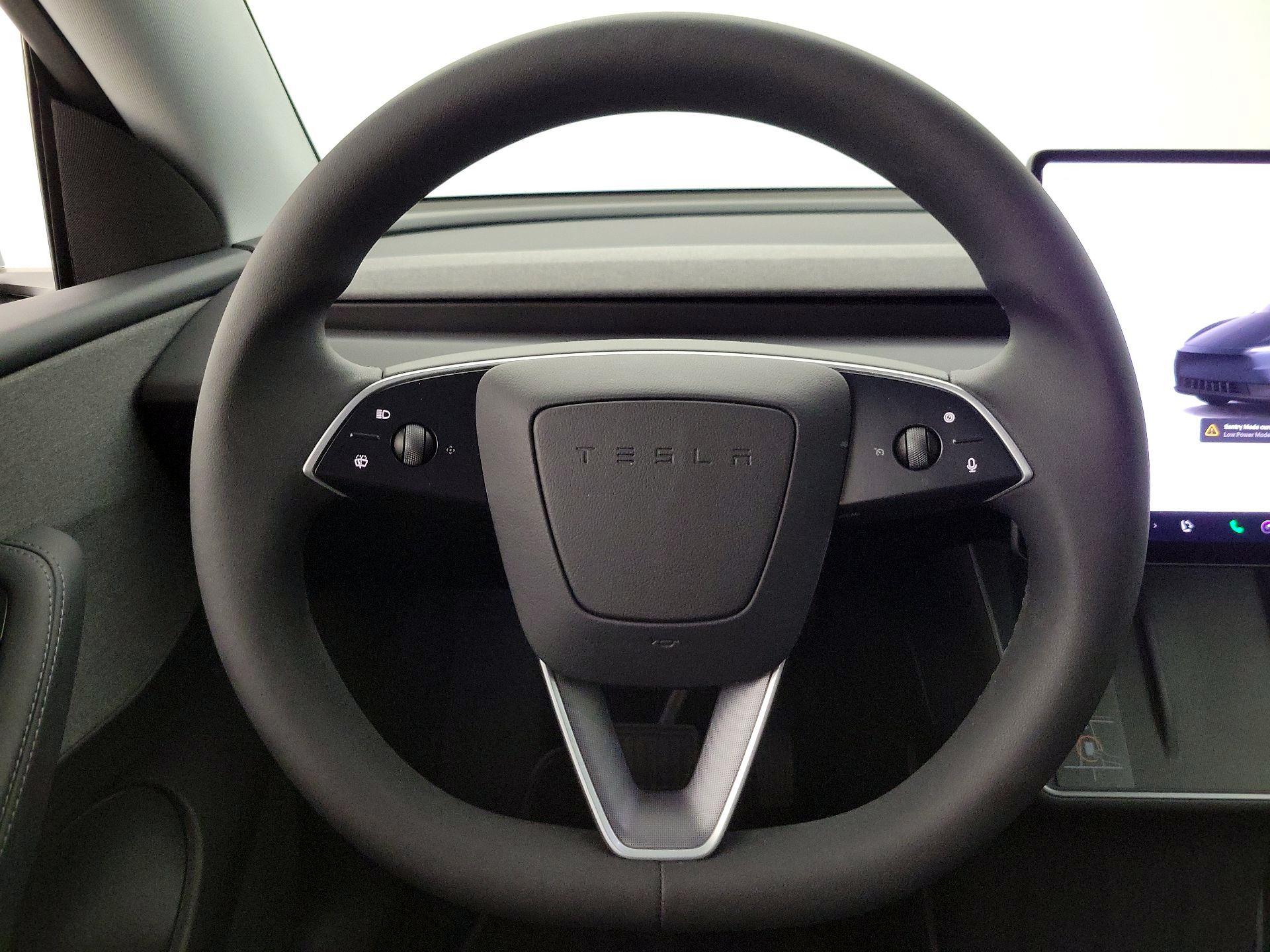 Thumbnail: 2026 Tesla Model Y - 10