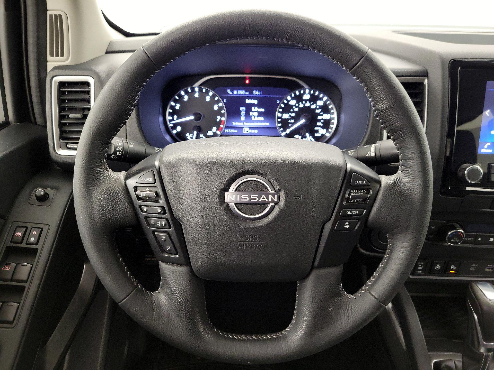 Thumbnail: 2022 Nissan Frontier - 10