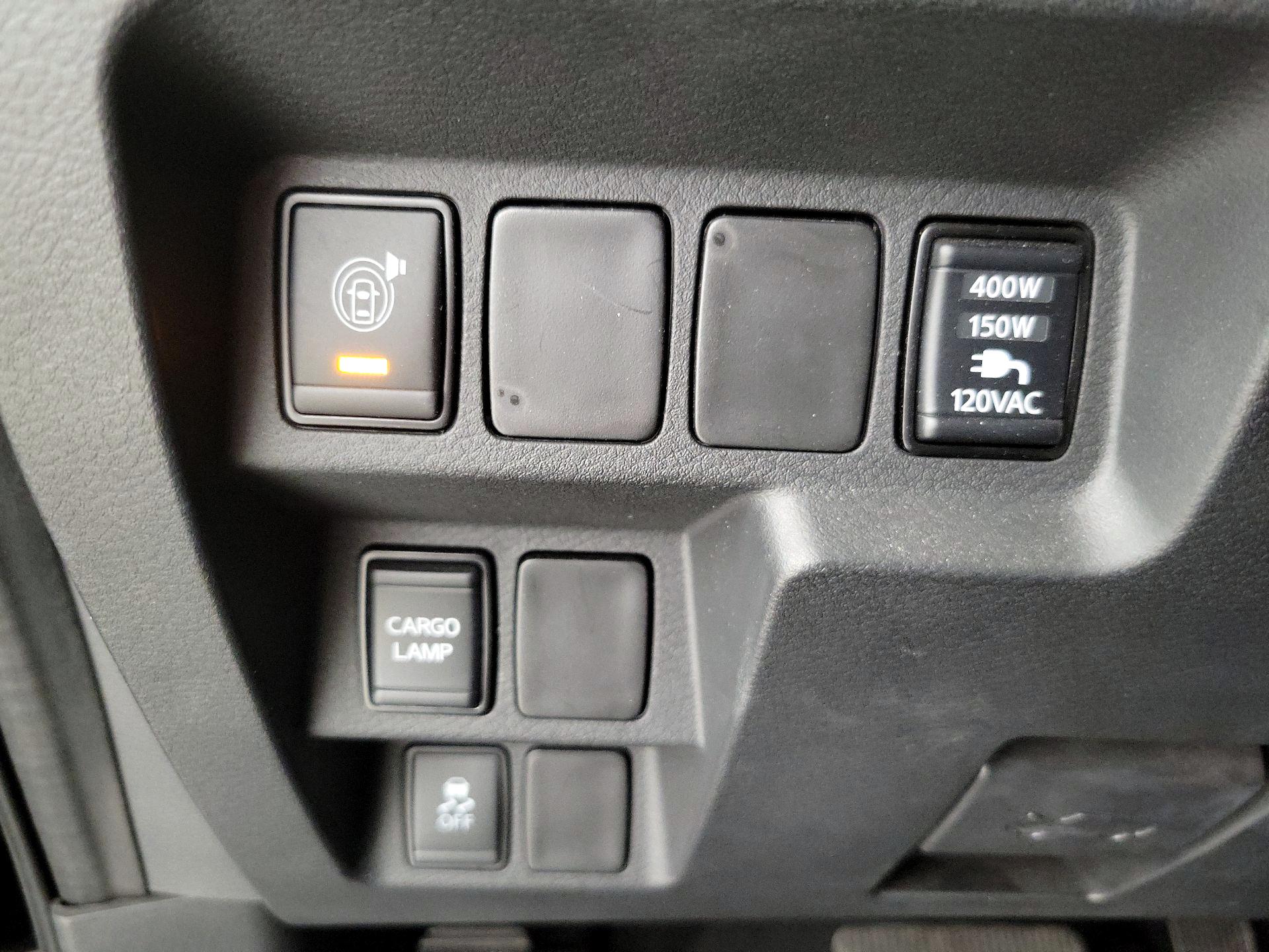 Thumbnail: 2022 Nissan Frontier - 13