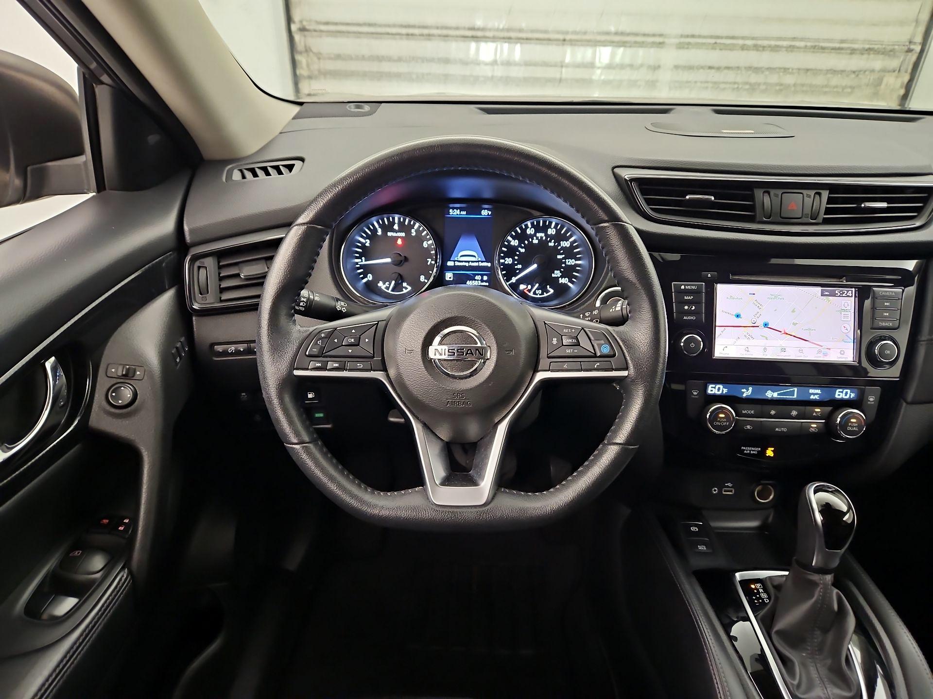 Thumbnail: 2019 Nissan Rogue - 10
