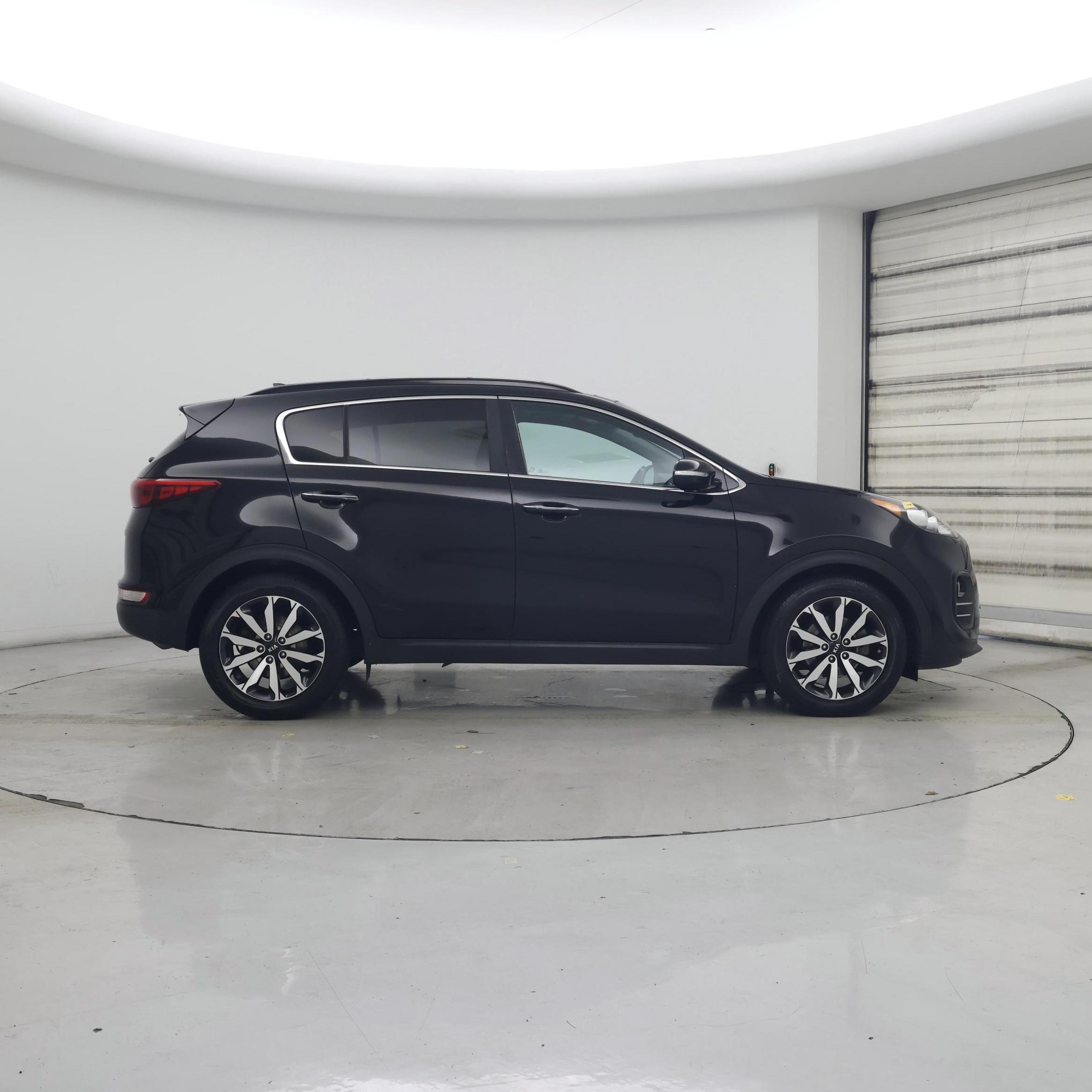 Thumbnail: 2018 Kia Sportage - 7