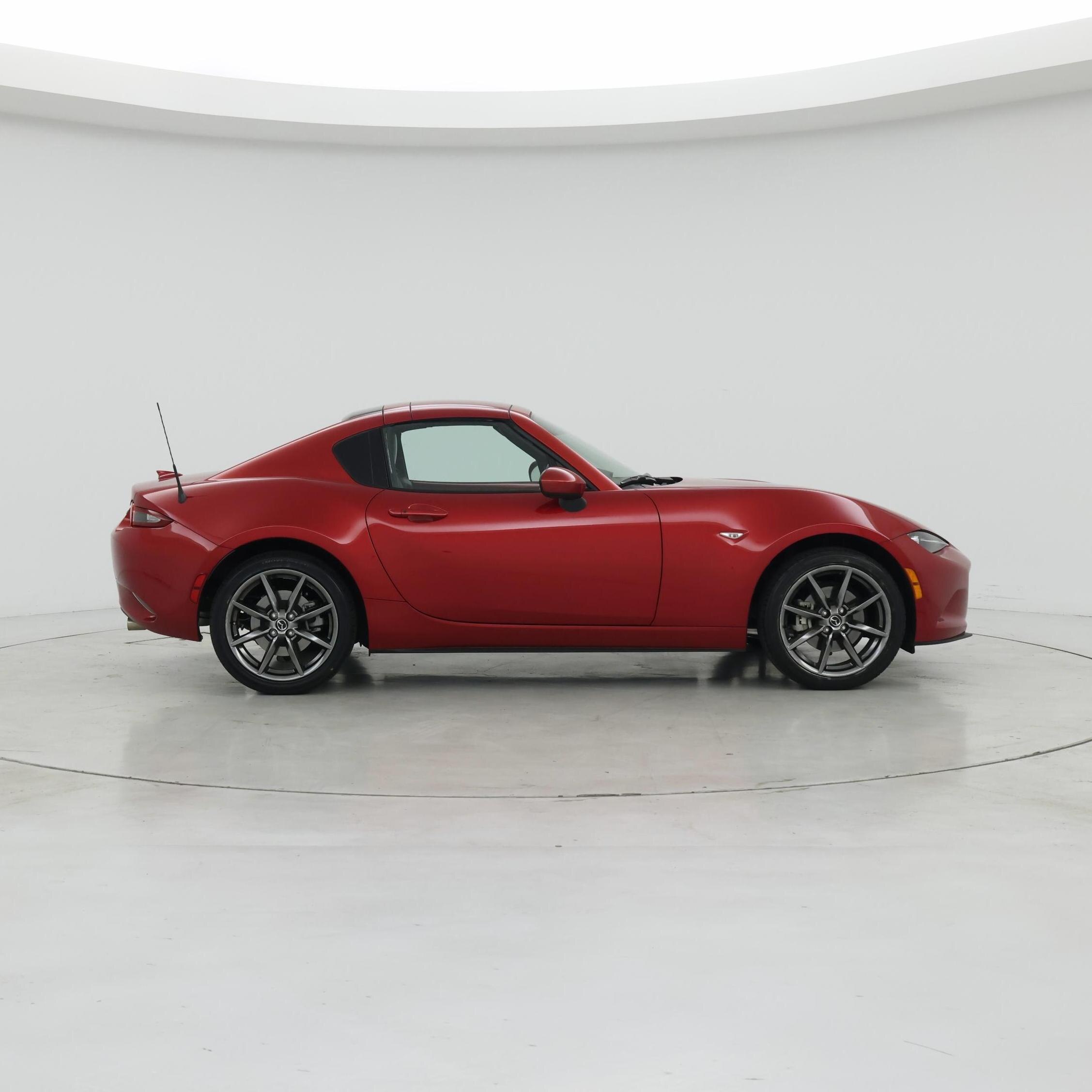 Thumbnail: 2017 Mazda MX-5 Miata - 7