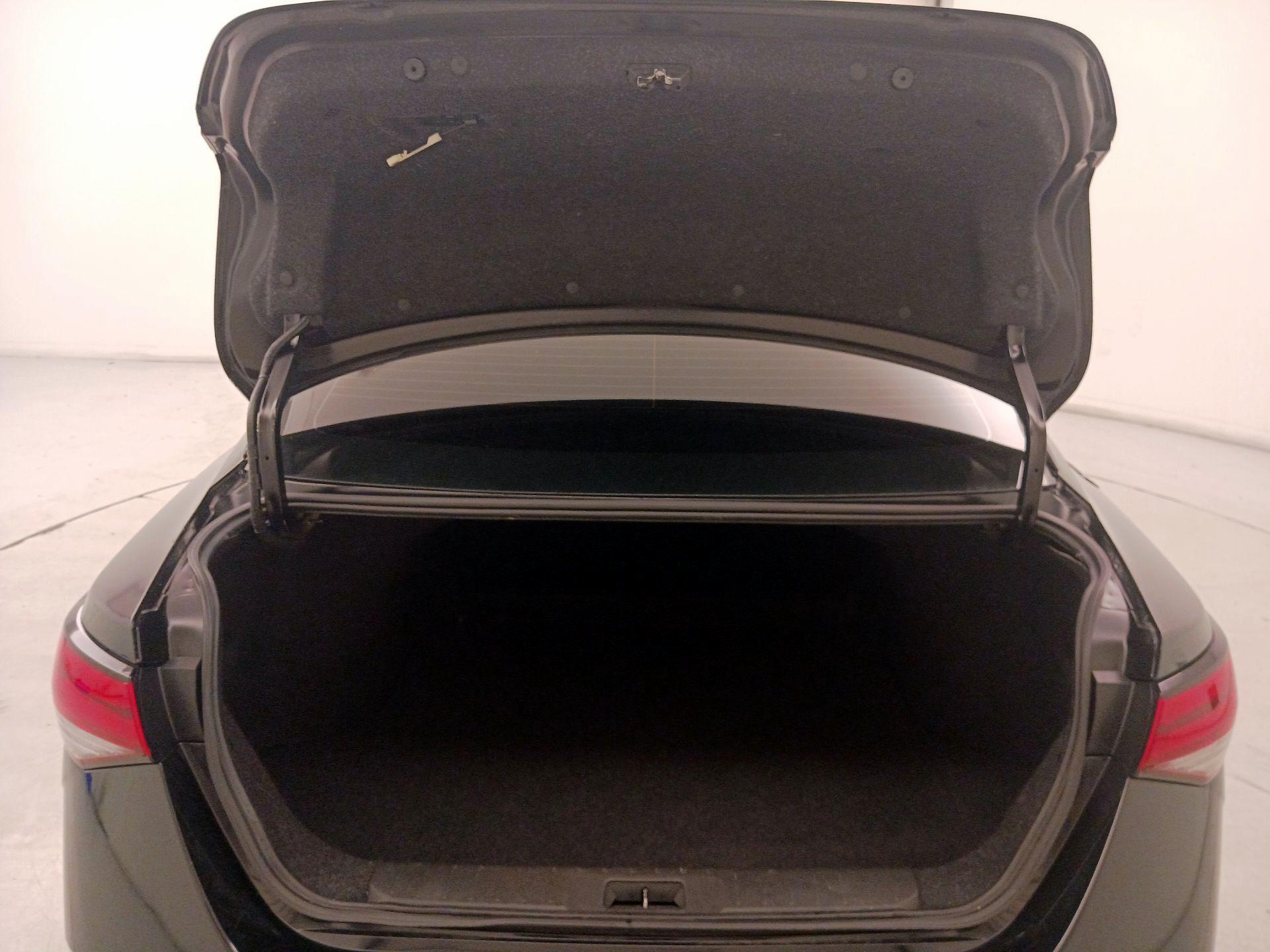 Thumbnail: 2021 Nissan Sentra - 20