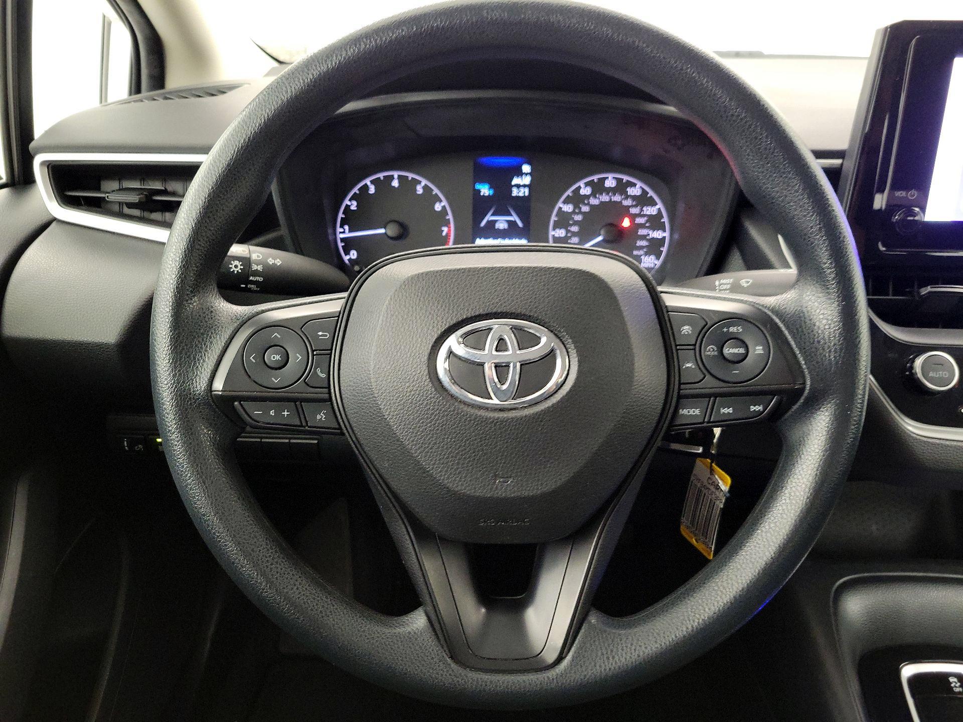 Thumbnail: 2023 Toyota Corolla - 10