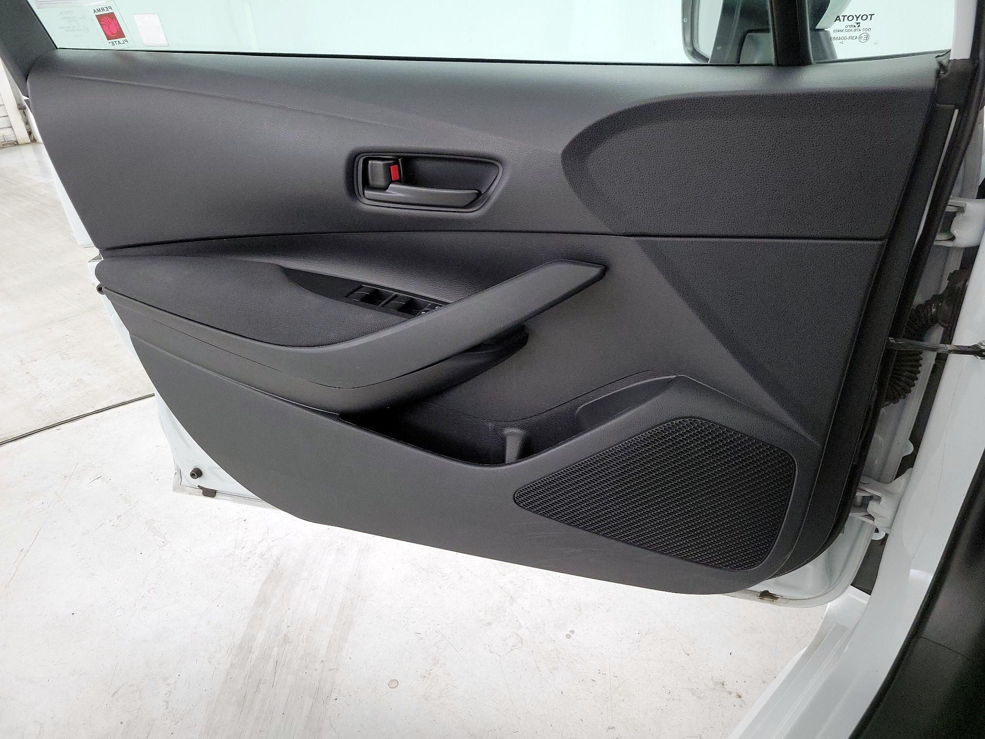 Thumbnail: 2023 Toyota Corolla - 12