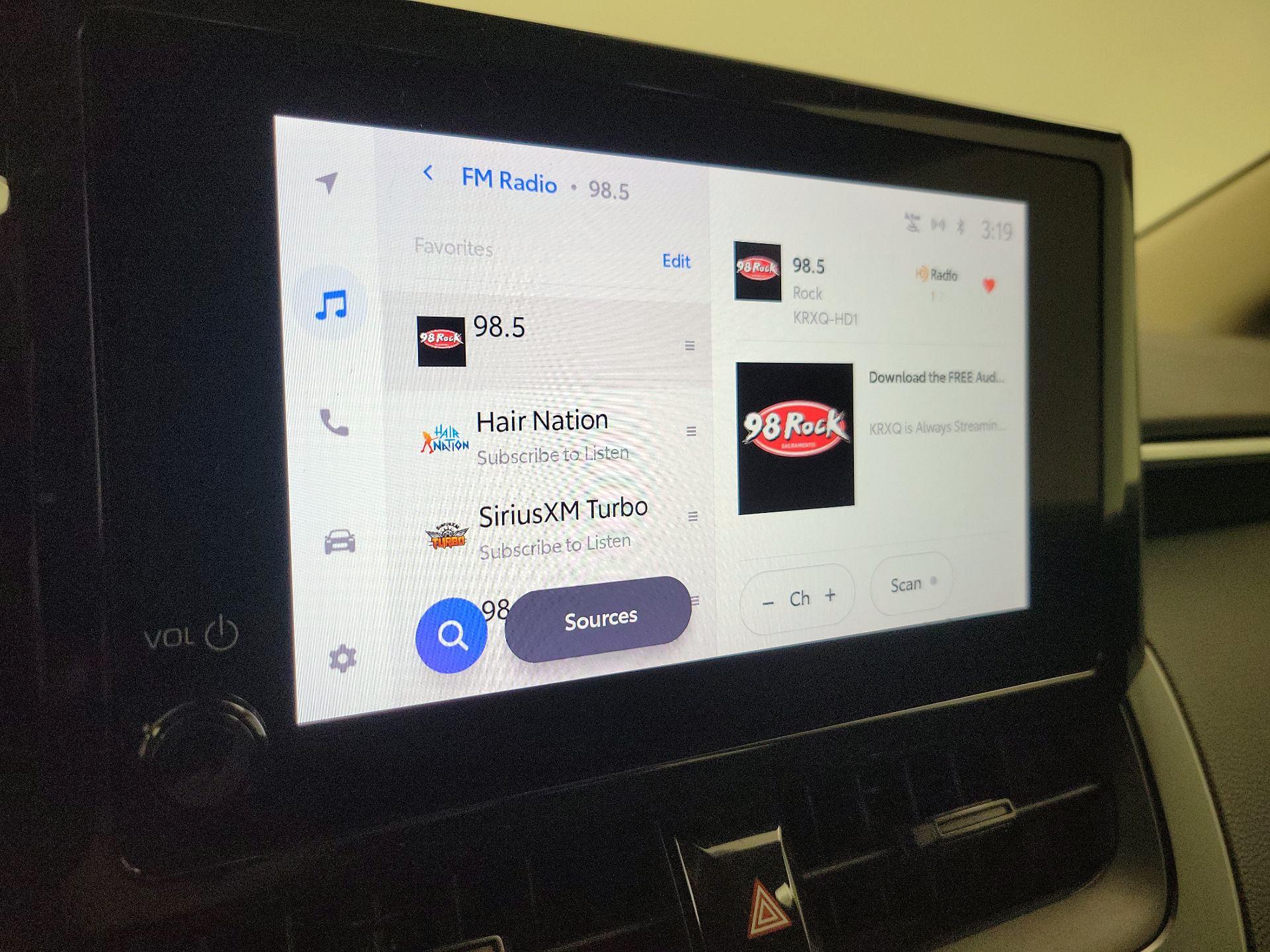 Thumbnail: 2023 Toyota Corolla - 15