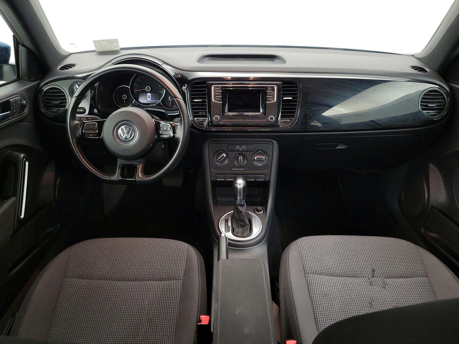 Thumbnail: 2019 Volkswagen Beetle - 9