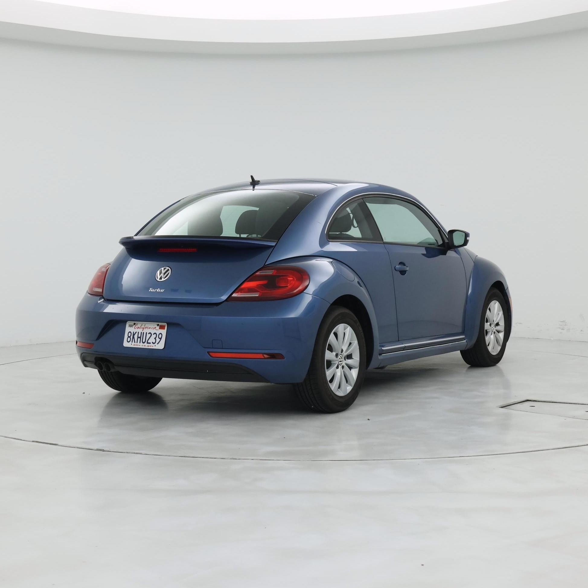 Thumbnail: 2019 Volkswagen Beetle - 8