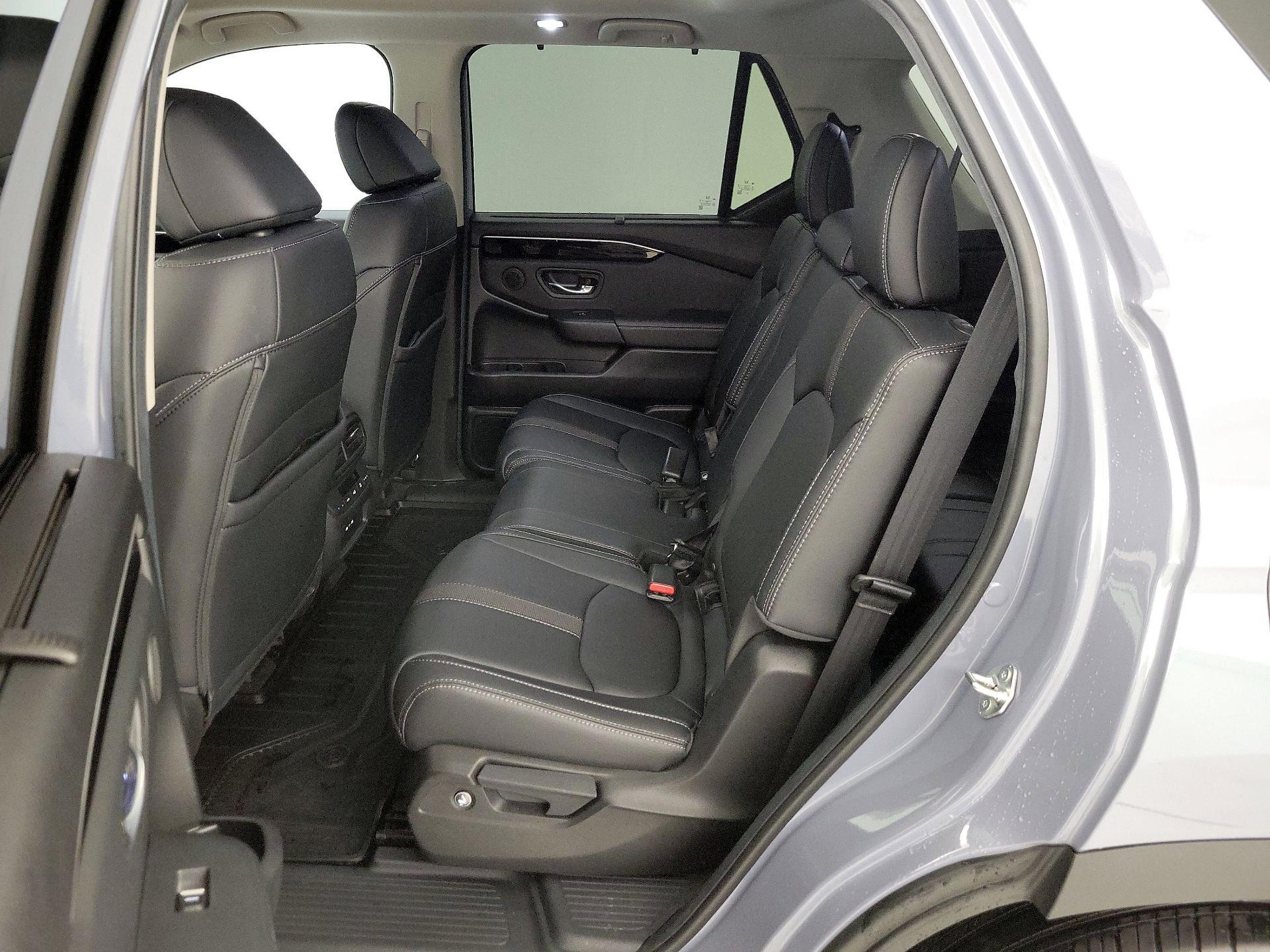 Thumbnail: 2025 Honda Pilot - 20