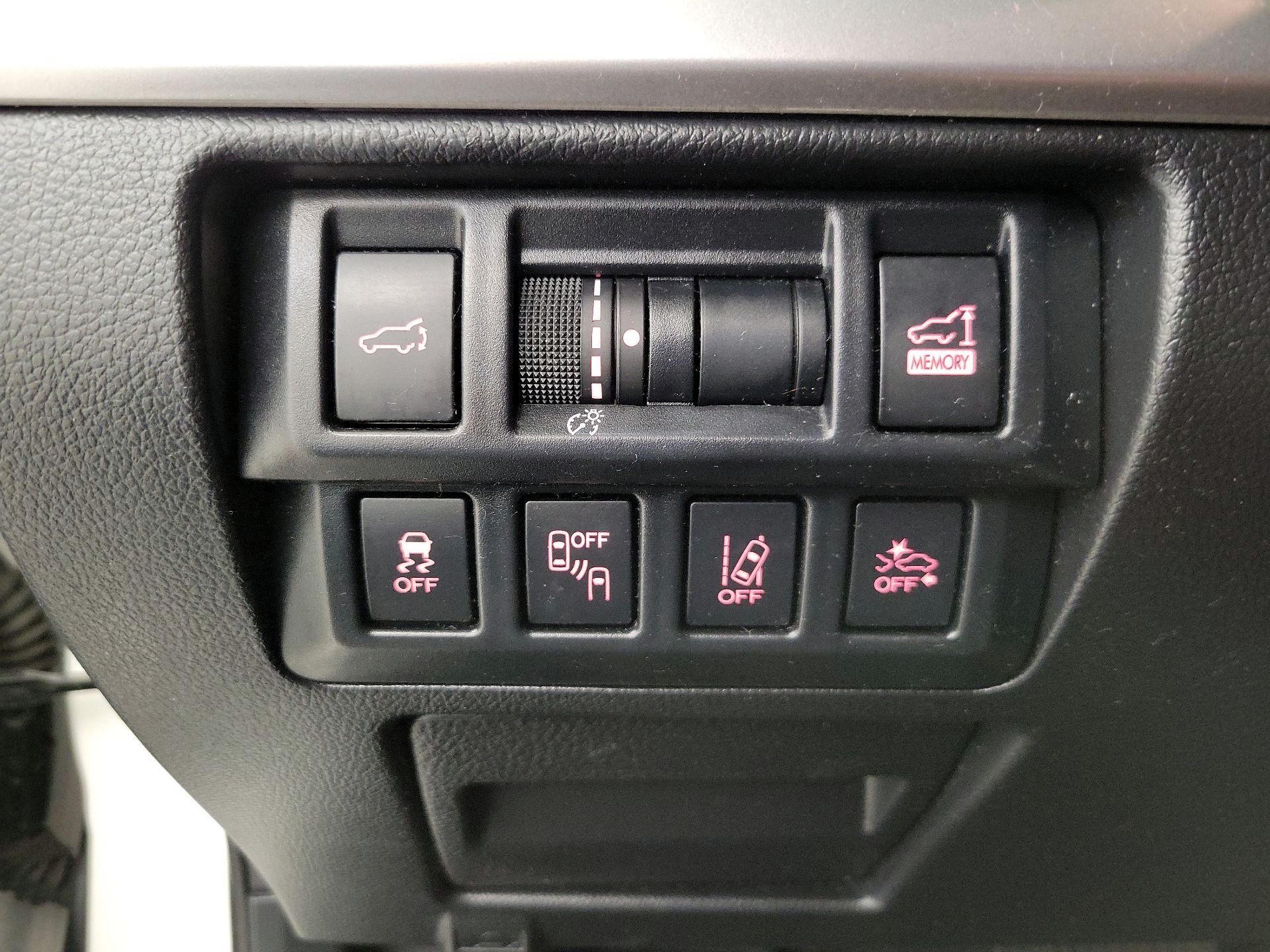 Thumbnail: 2018 Subaru Outback - 13