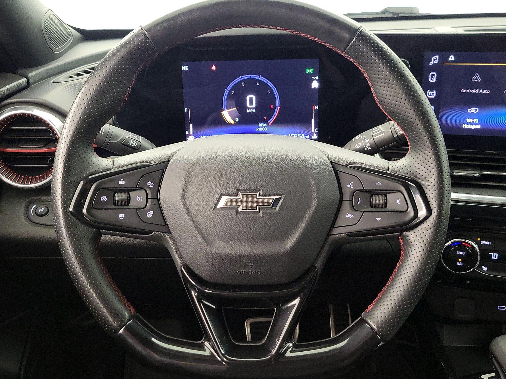 Thumbnail: 2024 Chevrolet Trax - 10