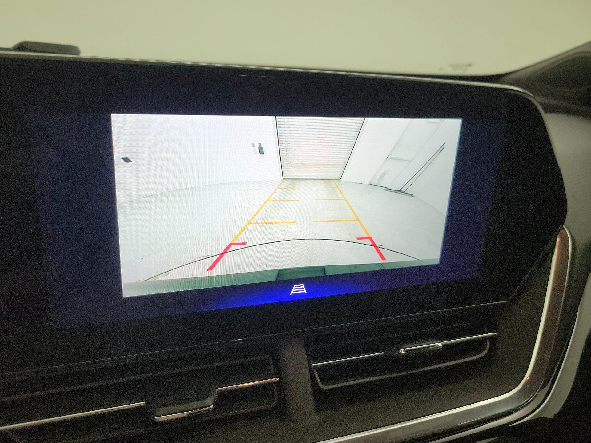 Thumbnail: 2024 Chevrolet Trax - 14