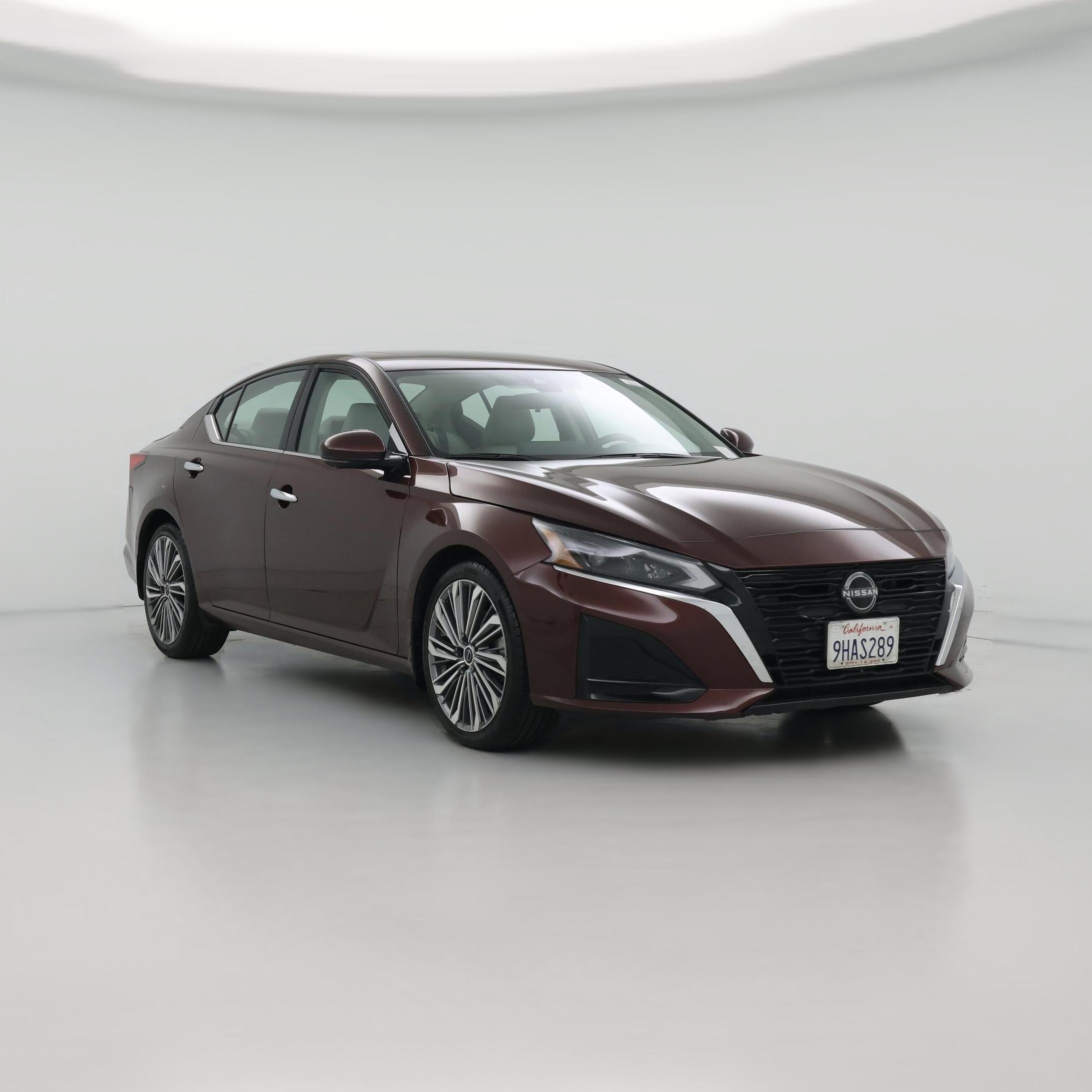 Thumbnail: 2023 Nissan Altima - 1