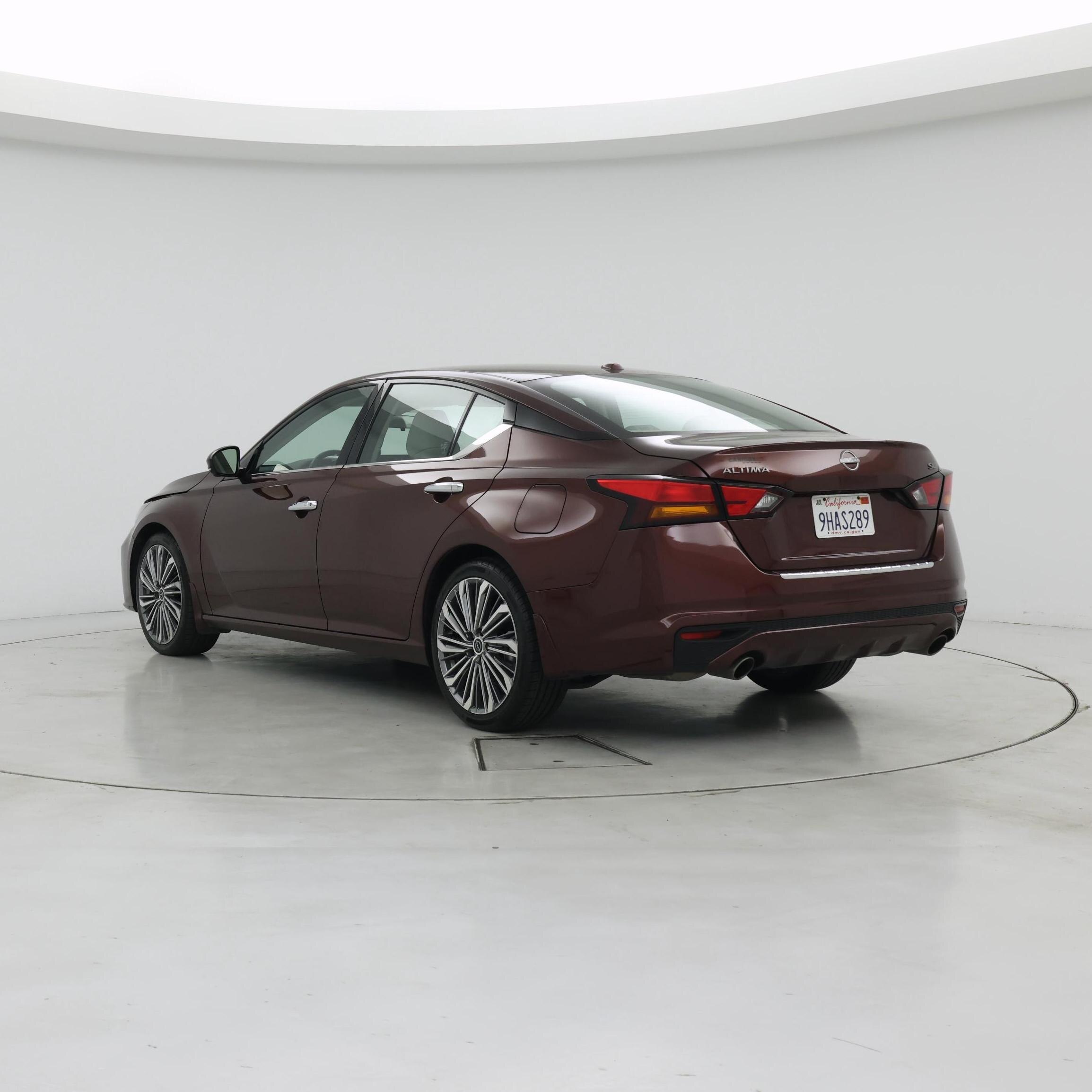Thumbnail: 2023 Nissan Altima - 2