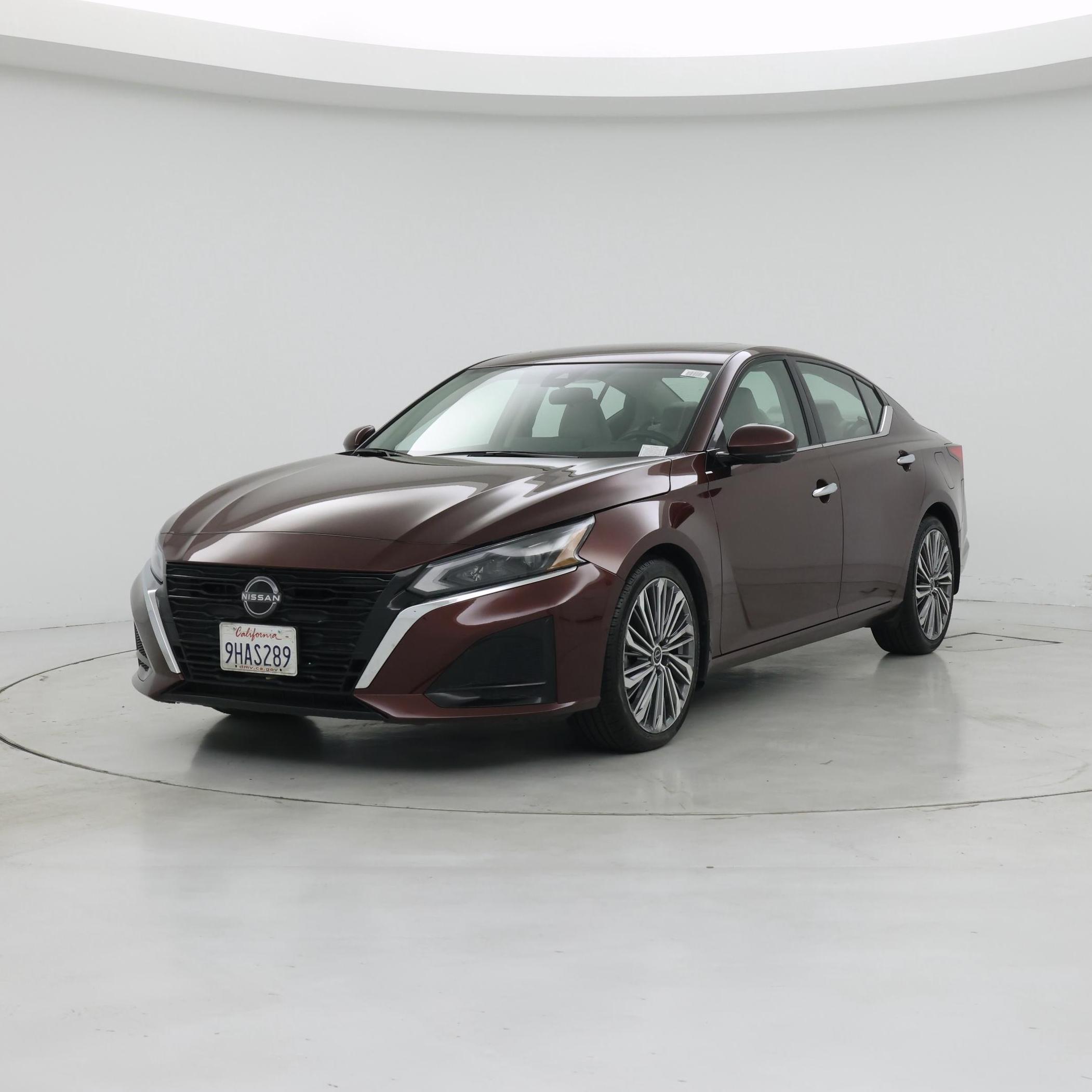 Thumbnail: 2023 Nissan Altima - 4