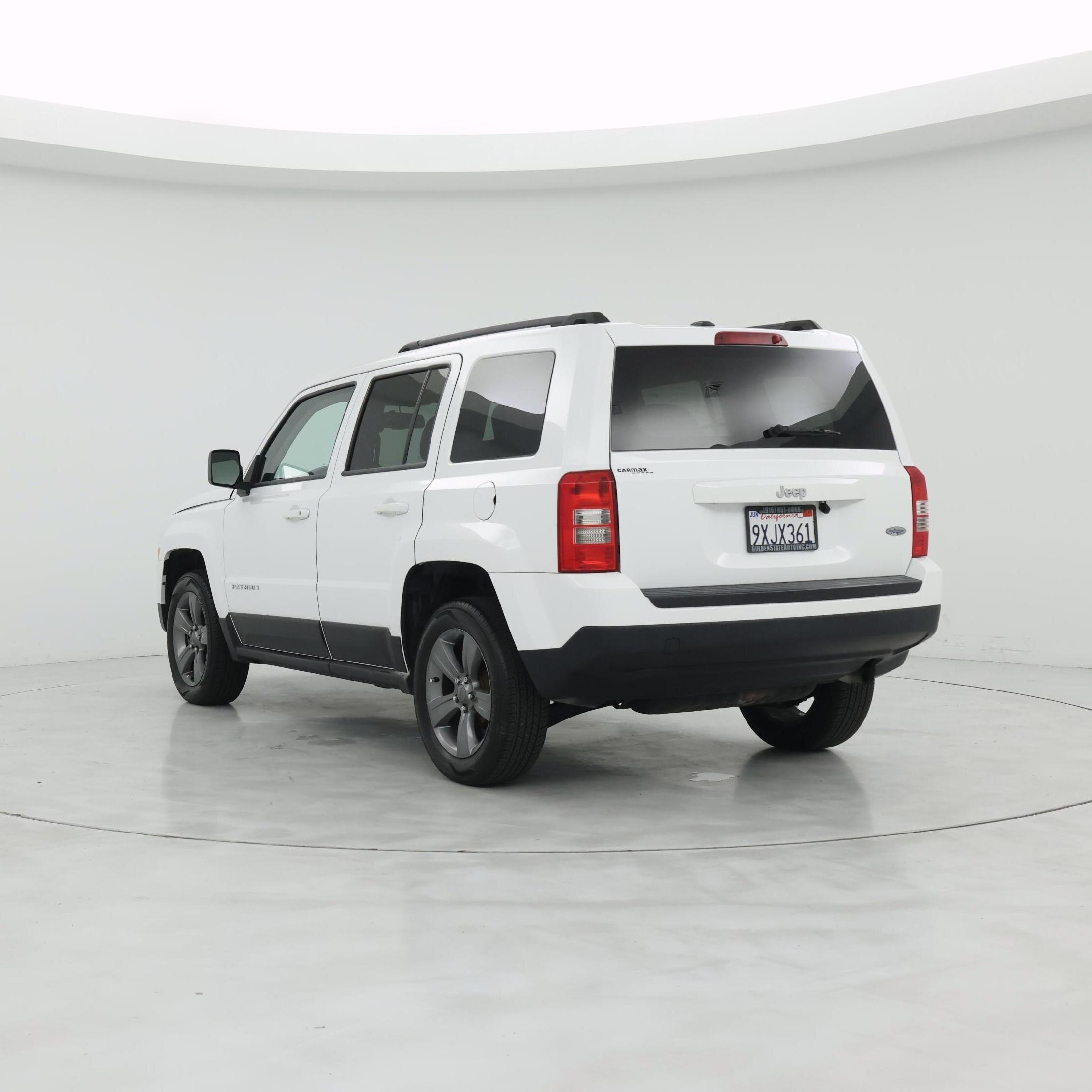 Thumbnail: 2014 Jeep Patriot - 2