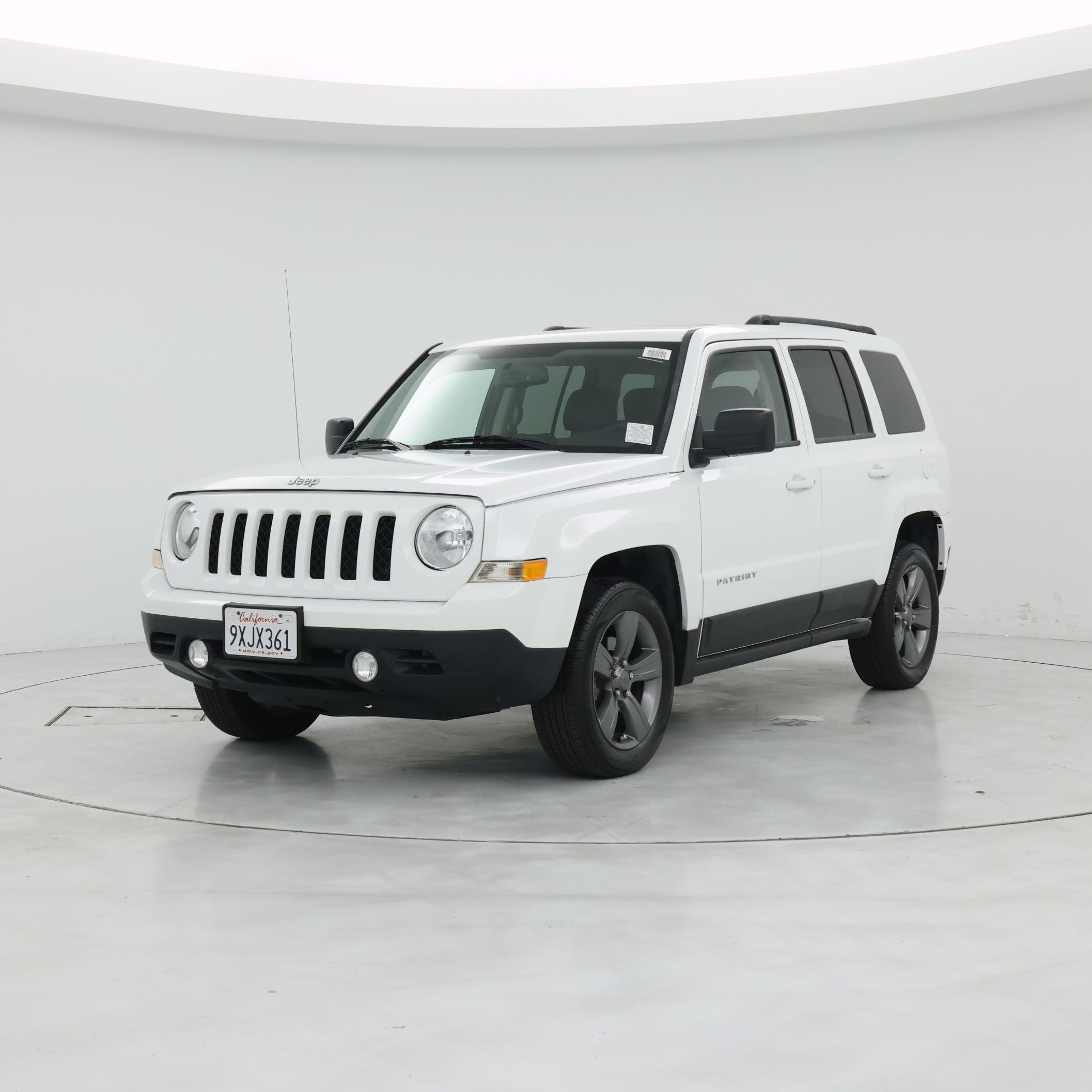 Thumbnail: 2014 Jeep Patriot - 4