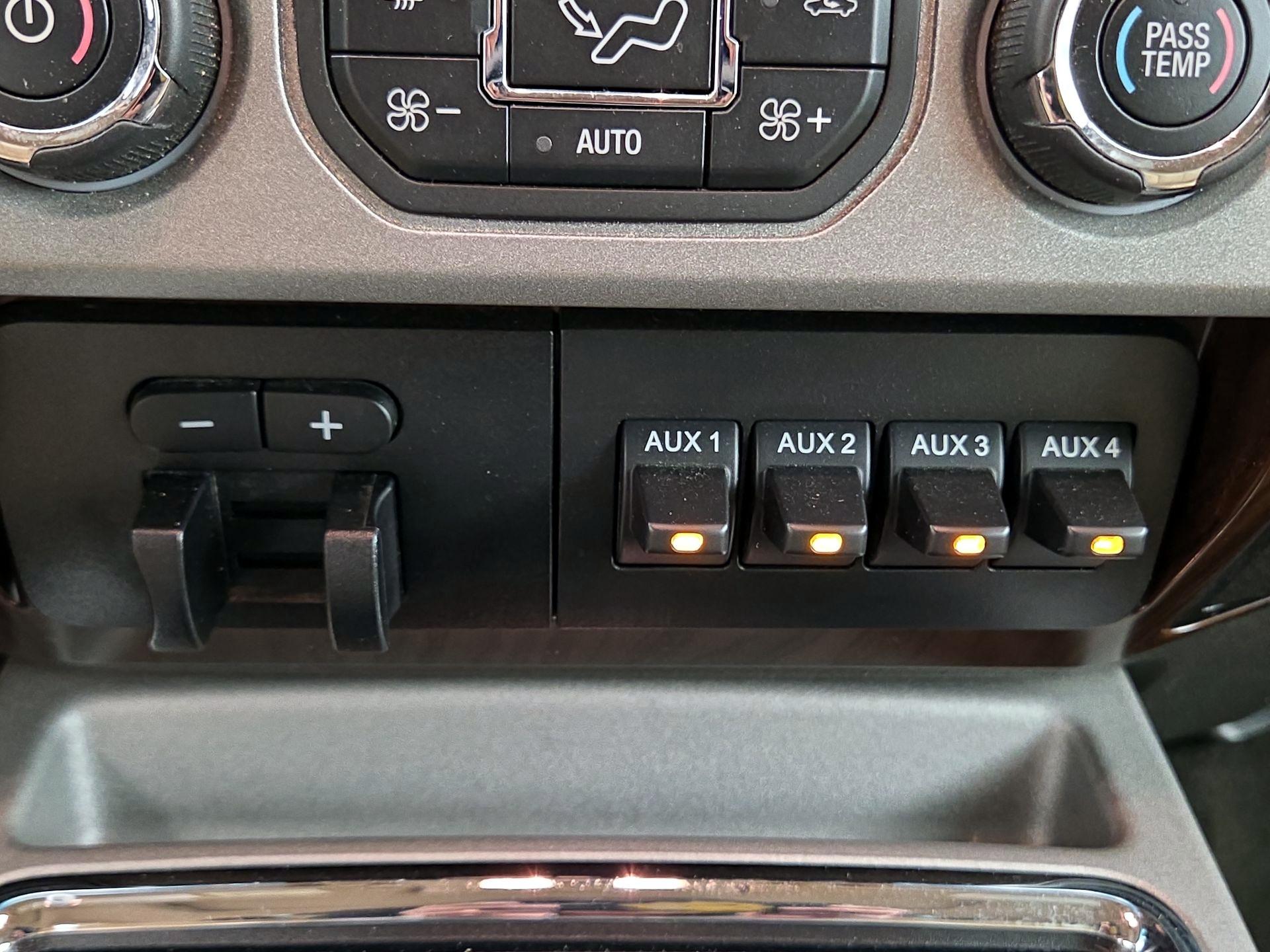 Thumbnail: 2014 Ford F-350 - 18