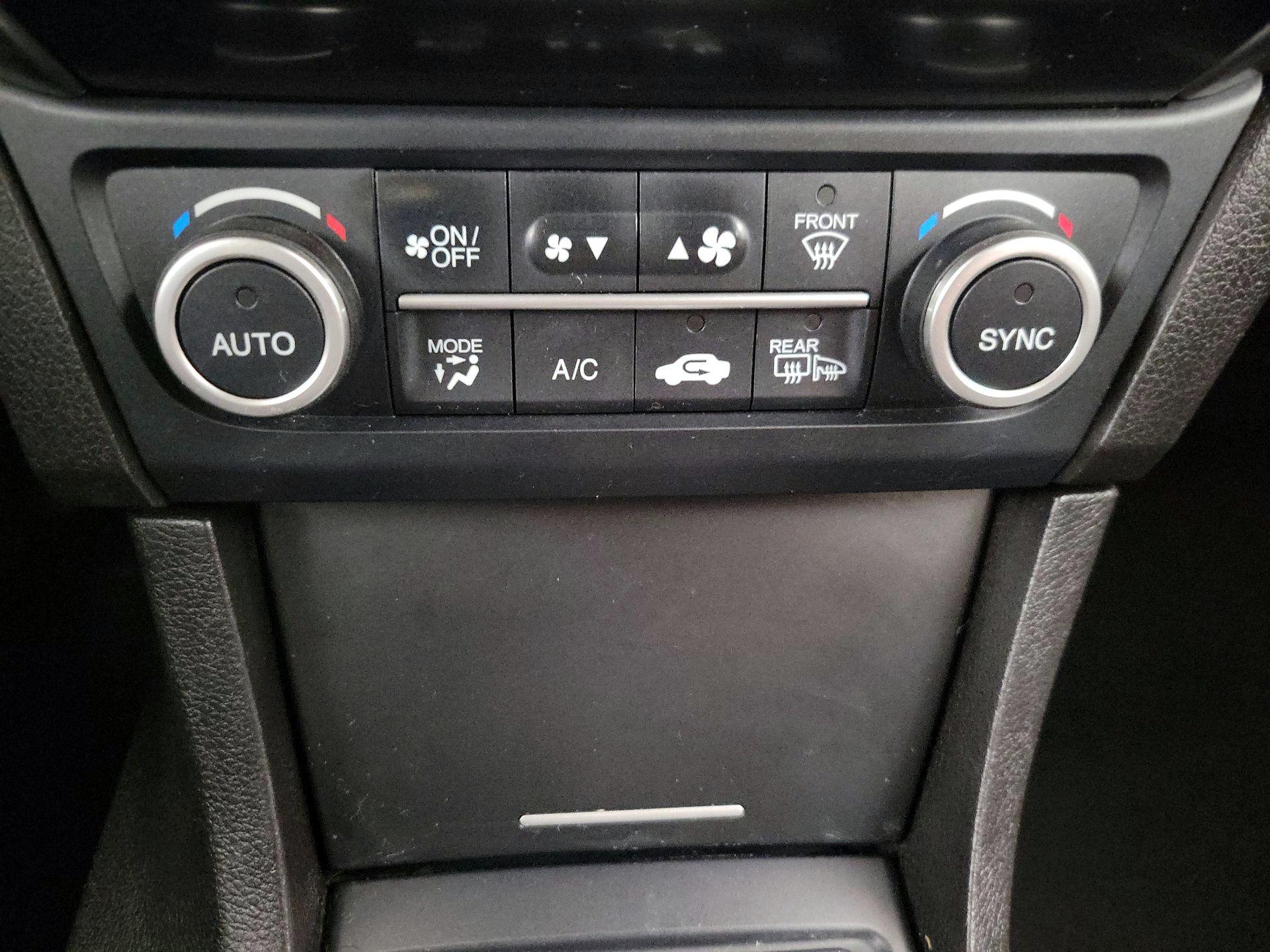 Thumbnail: 2018 Acura ILX - 16