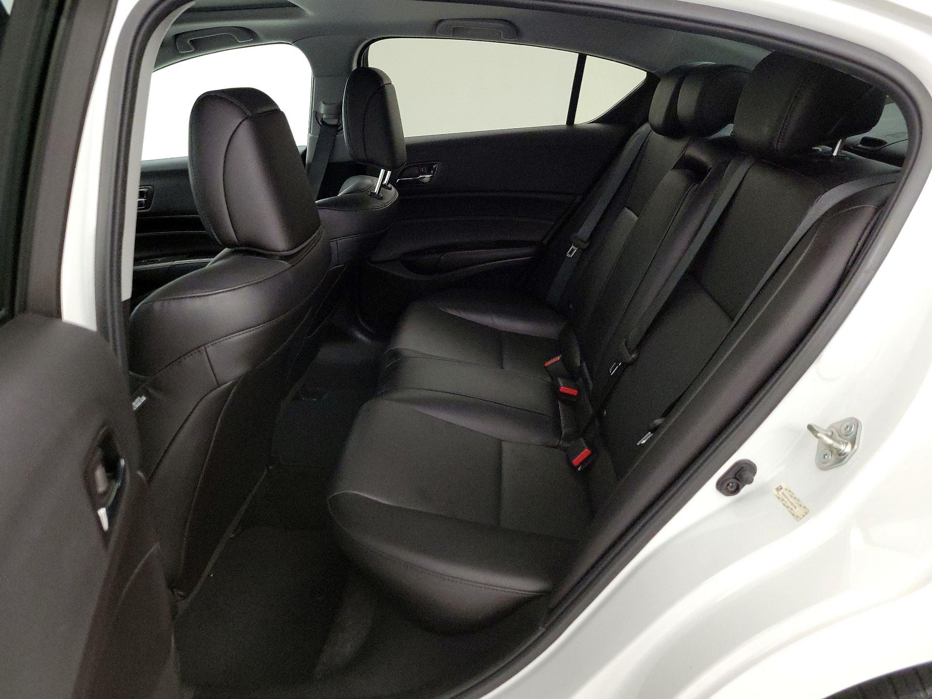 Thumbnail: 2018 Acura ILX - 19